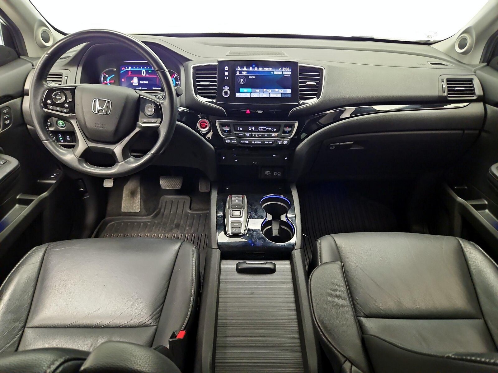Apple CarPlay® & Android Auto™