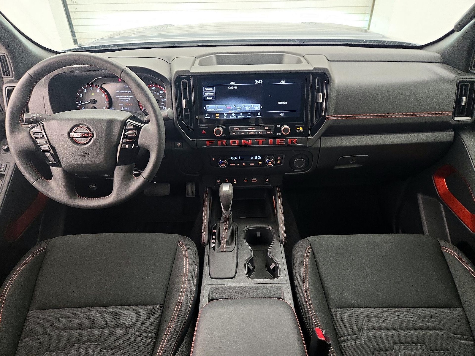 2026 Nissan Frontier PRO-X - Photo 10