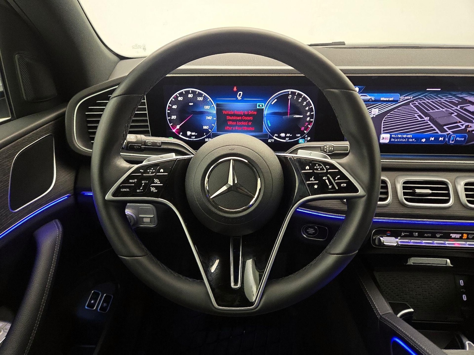 2025 Mercedes-Benz GLE GLE450E - Photo 11