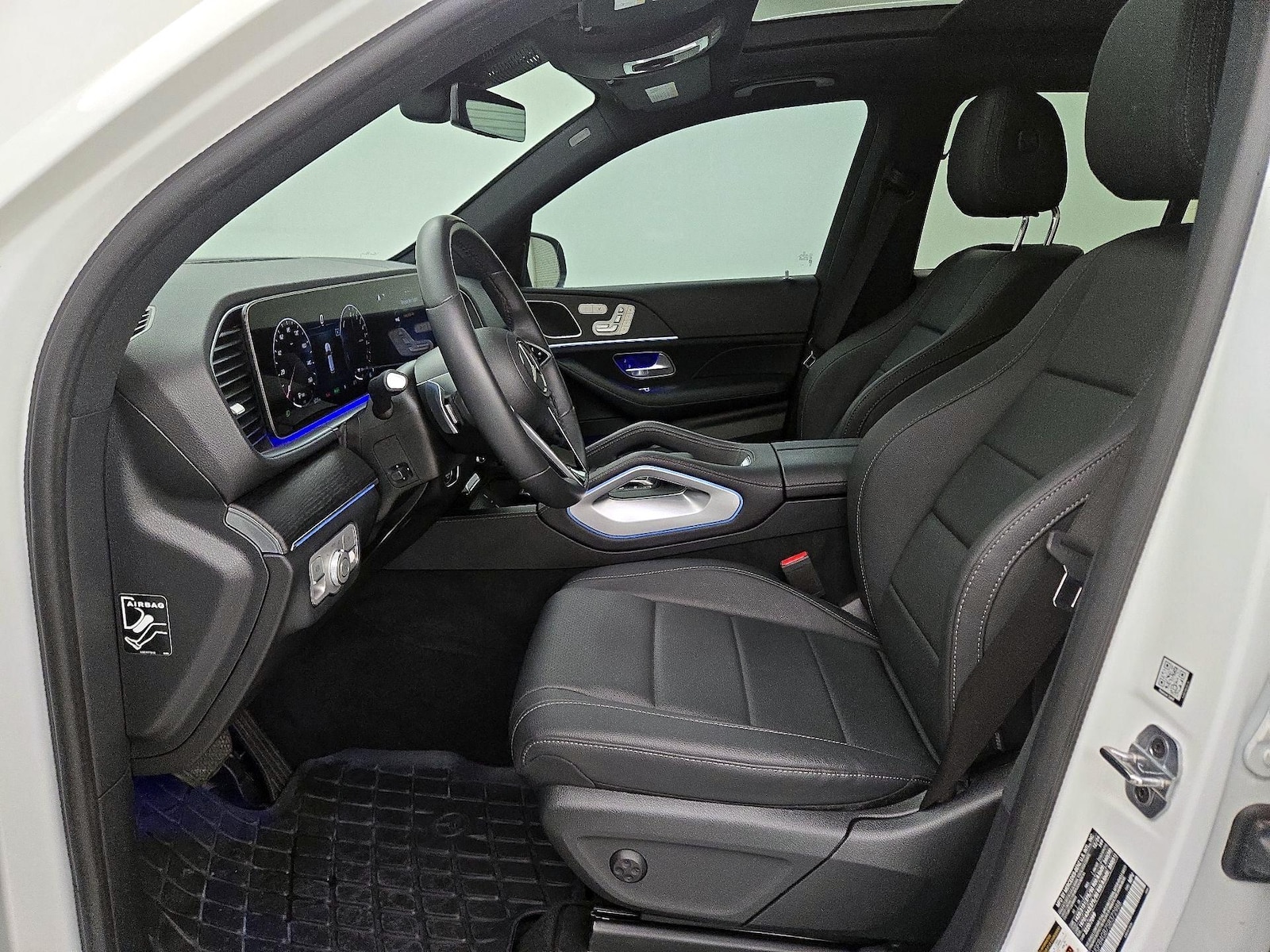 2025 Mercedes-Benz GLE GLE450E - Photo 12