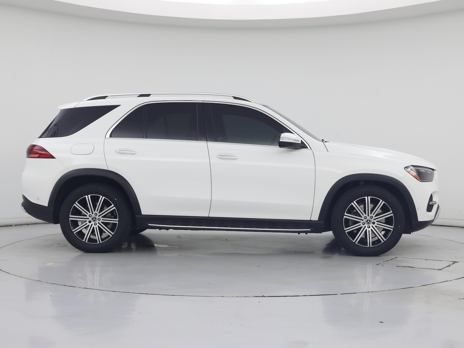 2025 Mercedes-Benz GLE GLE450E - Photo 8