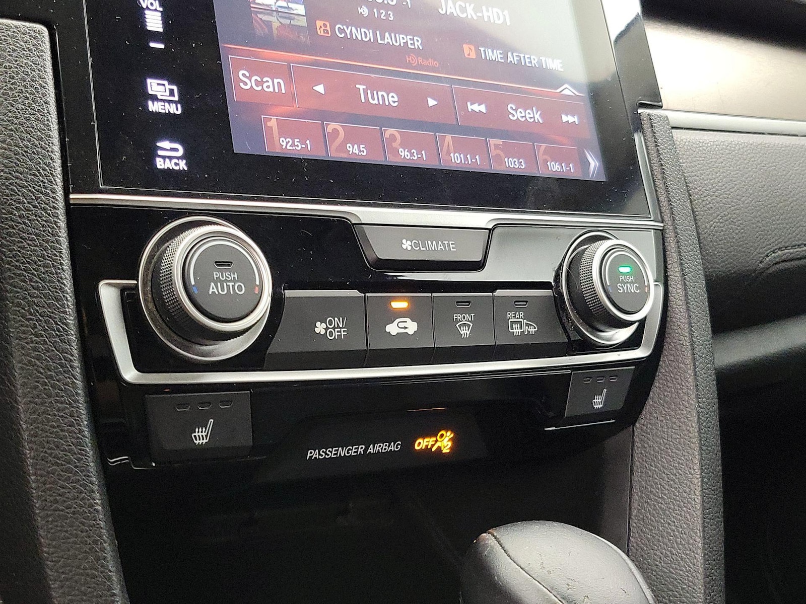 2016 Honda Civic EX-L - Photo 17