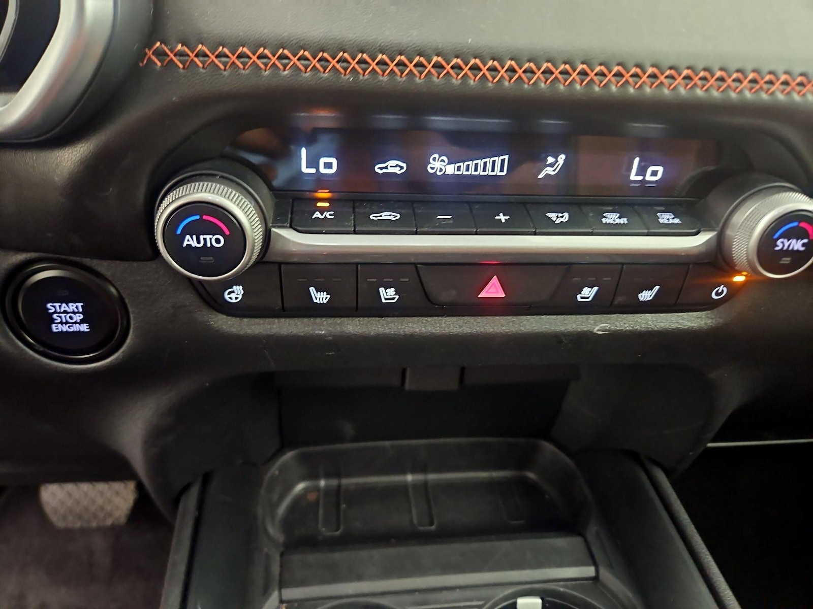 2025 Mazda CX-50 Premium - Photo 18