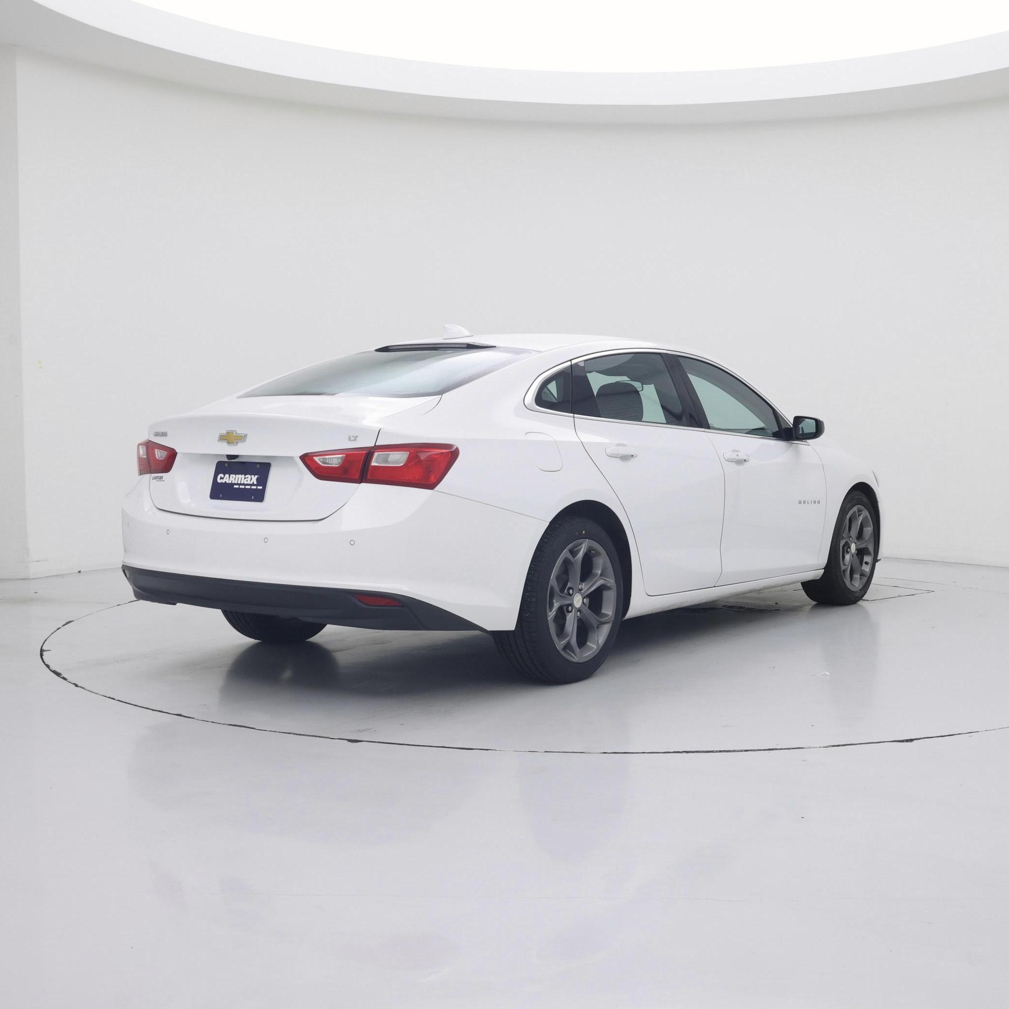 Thumbnail: 2023 Chevrolet Malibu - 8