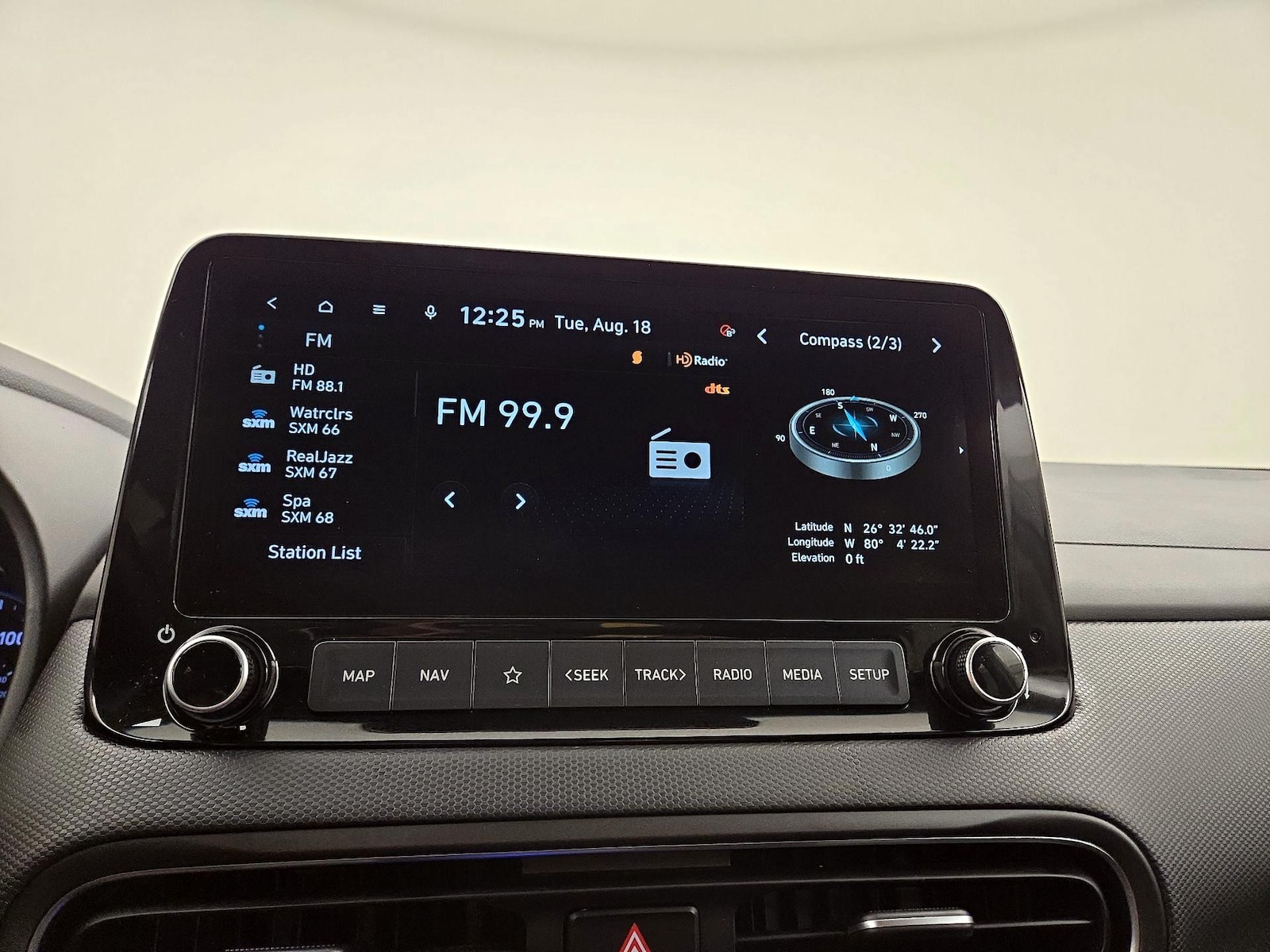 2023 Hyundai Kona SEL - Photo 17