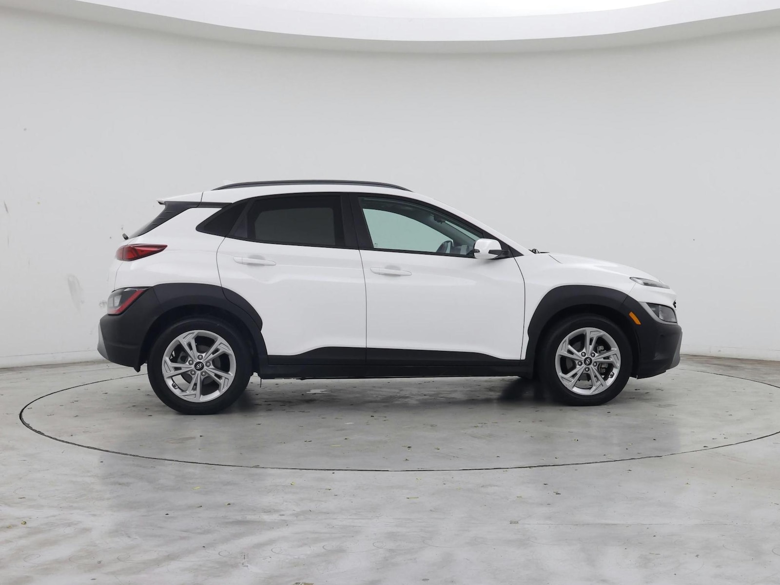 2023 Hyundai Kona SEL - Photo 8