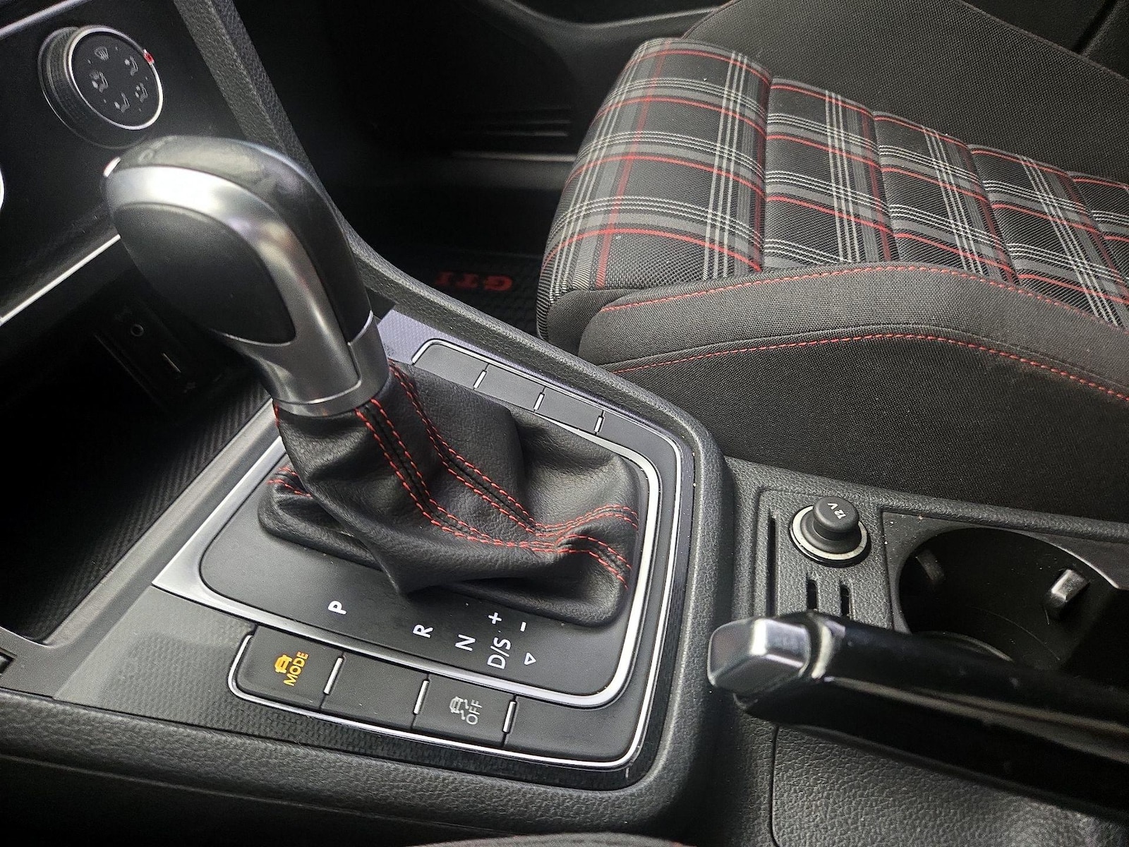 2017 Volkswagen Golf GTI S - Photo 18