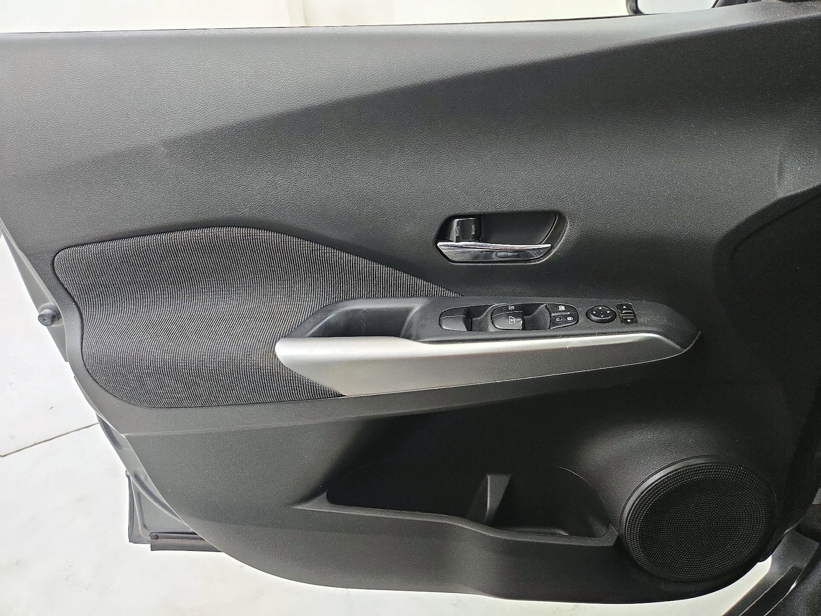 2019 Nissan Kicks SV - Photo 13