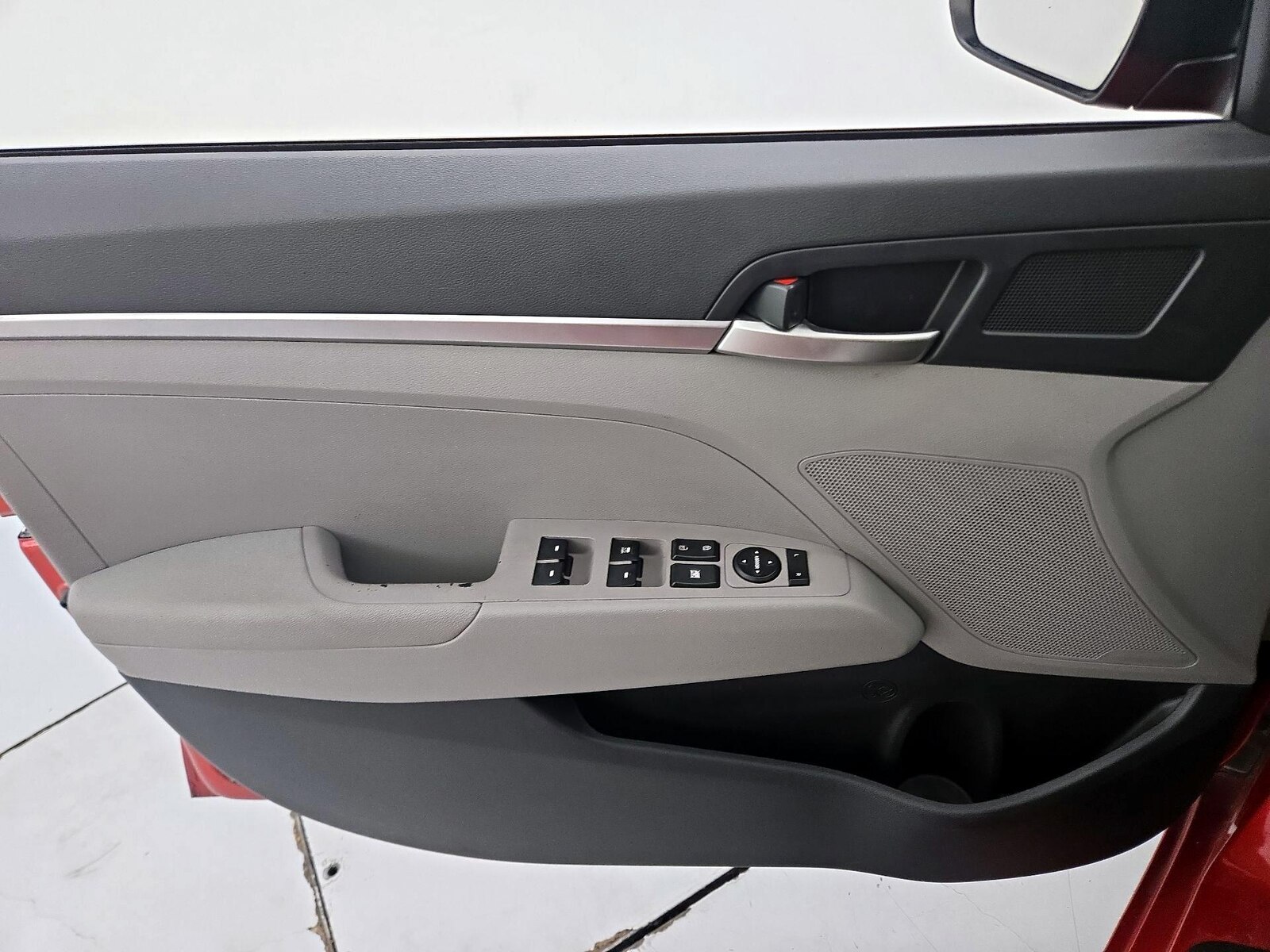 2020 Hyundai Elantra SE - Photo 13