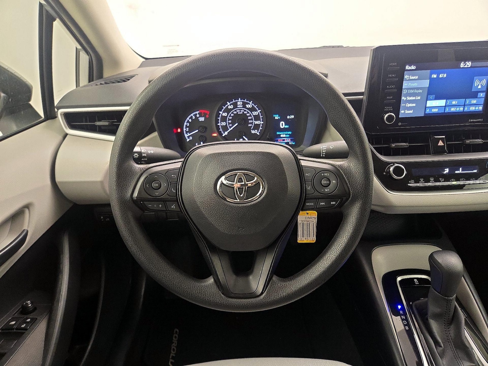 2022 Toyota Corolla L - Photo 11