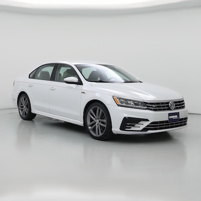 2018 Volkswagen Passat R-Line