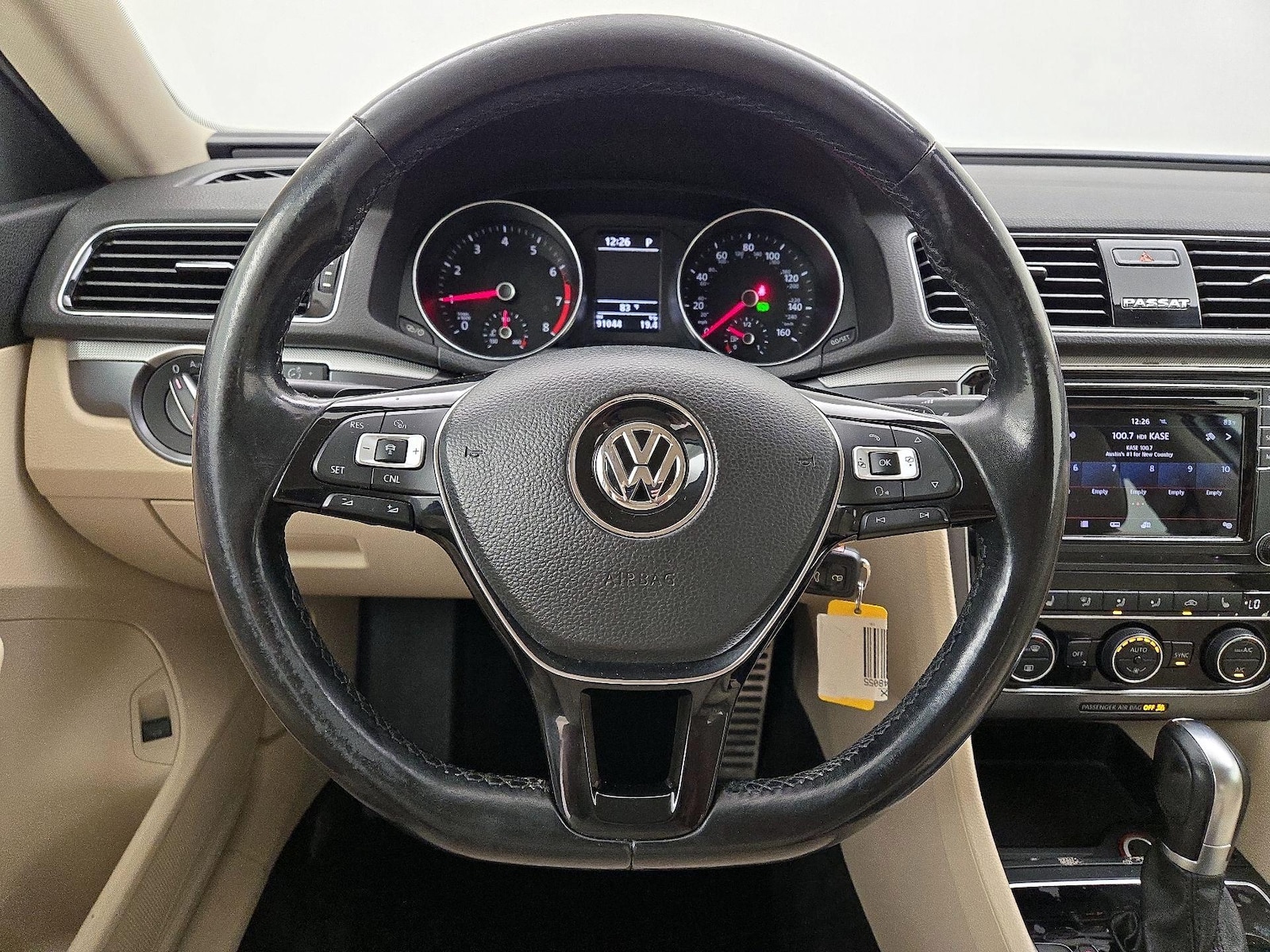 2018 Volkswagen Passat R-Line - Photo 11