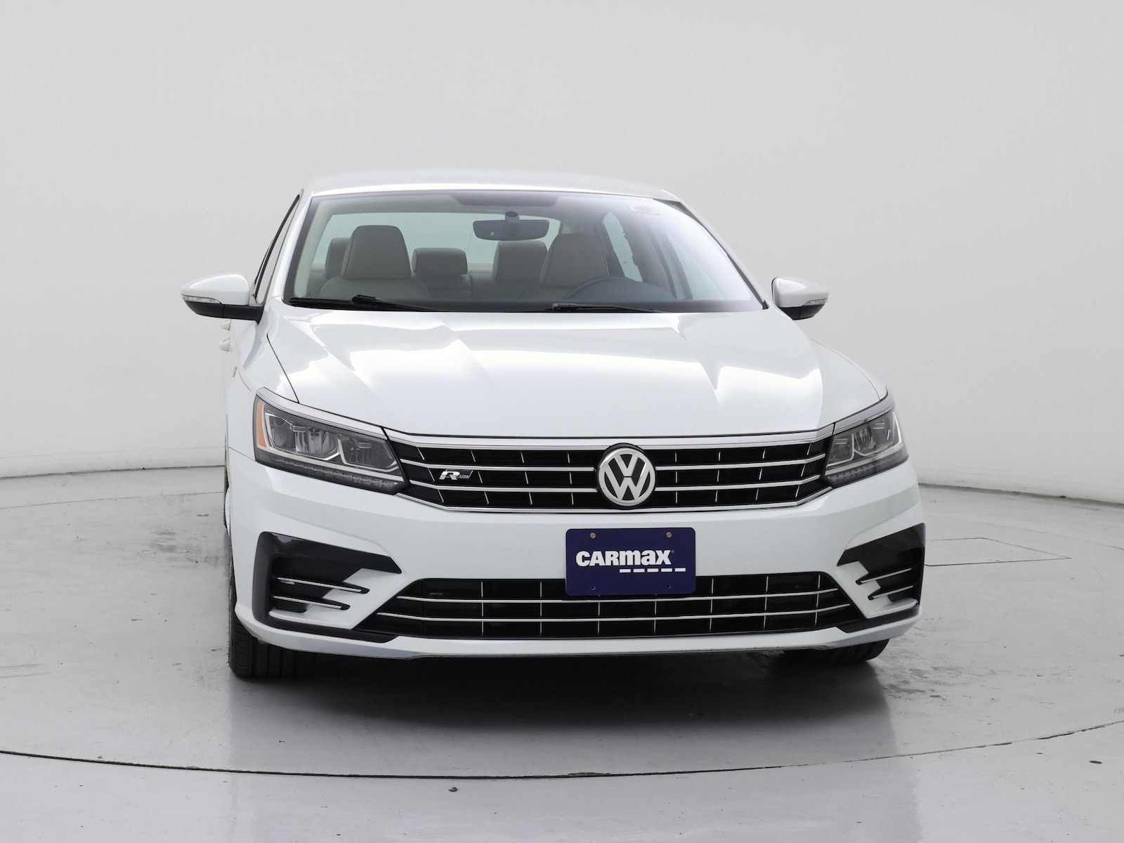 2018 Volkswagen Passat R-Line - Photo 6