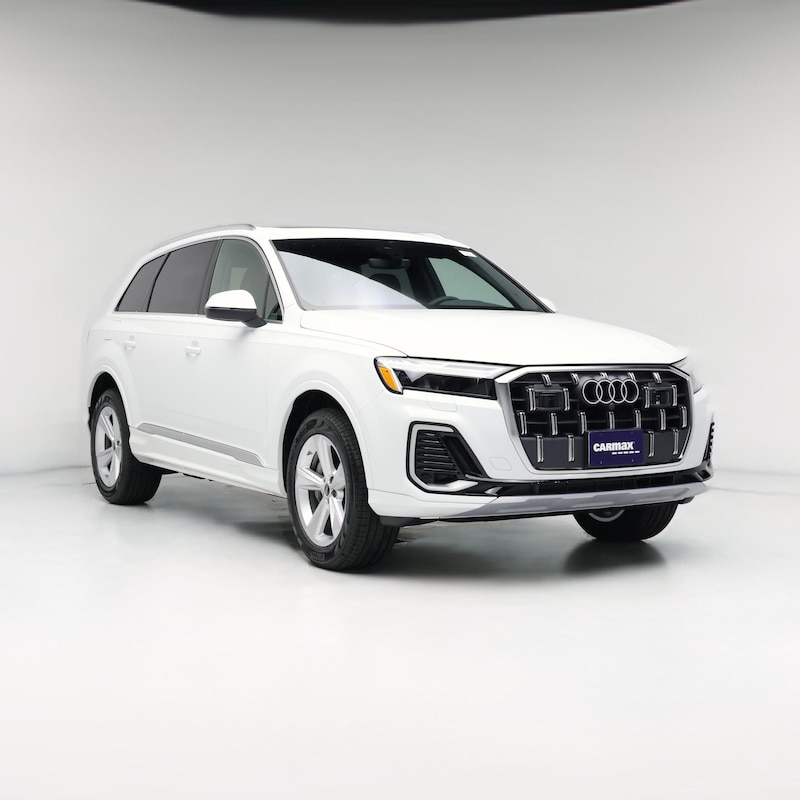 2026 Audi Q7 Premium