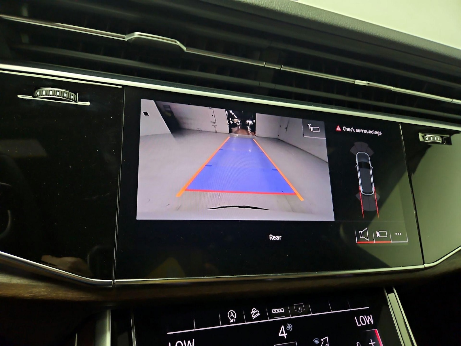 2026 Audi Q7 Premium - Photo 16