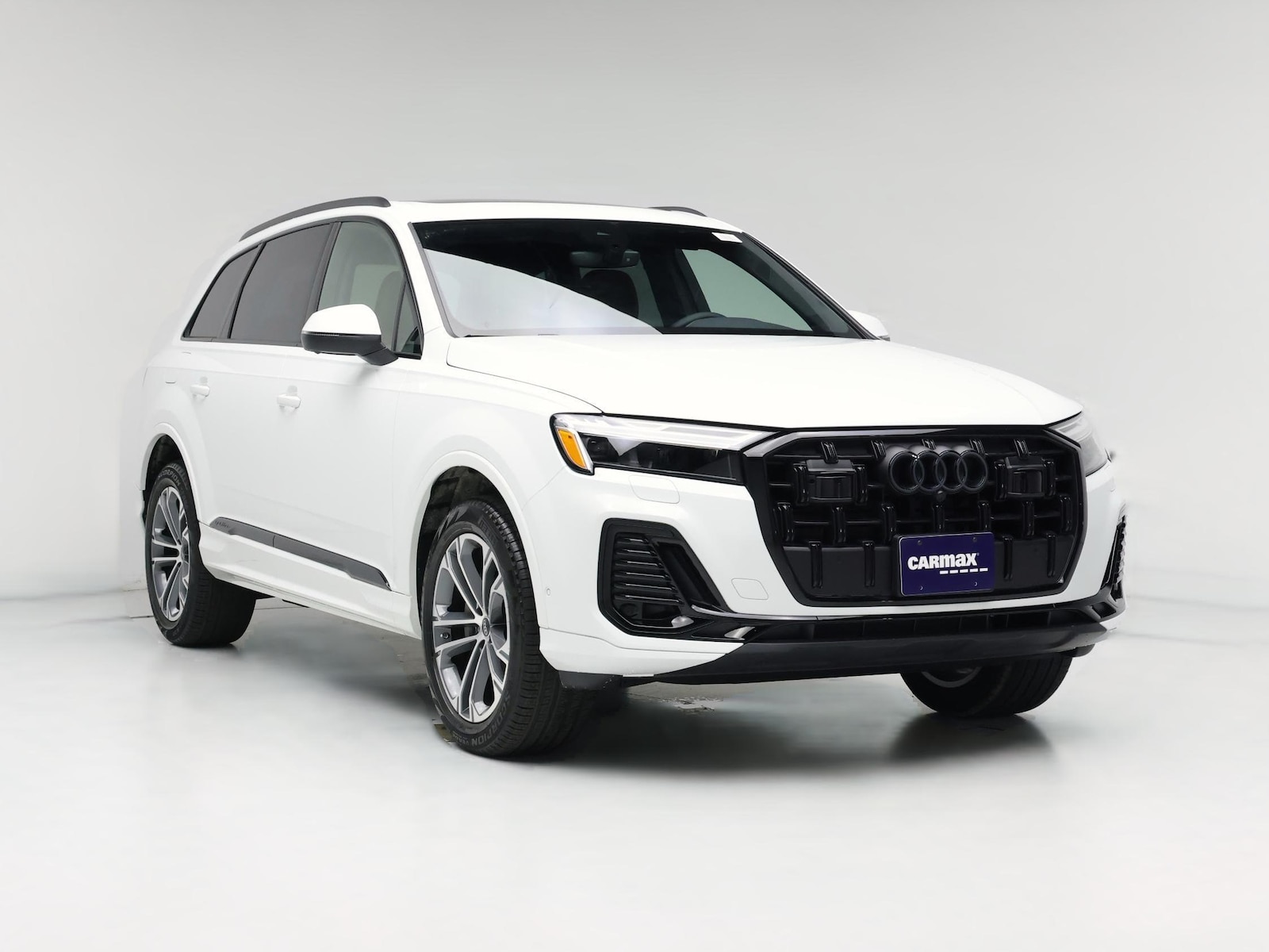 2026 Audi Q7 Premium