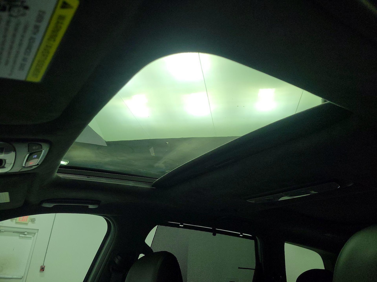 Sunroof(s) & Skylight(s)