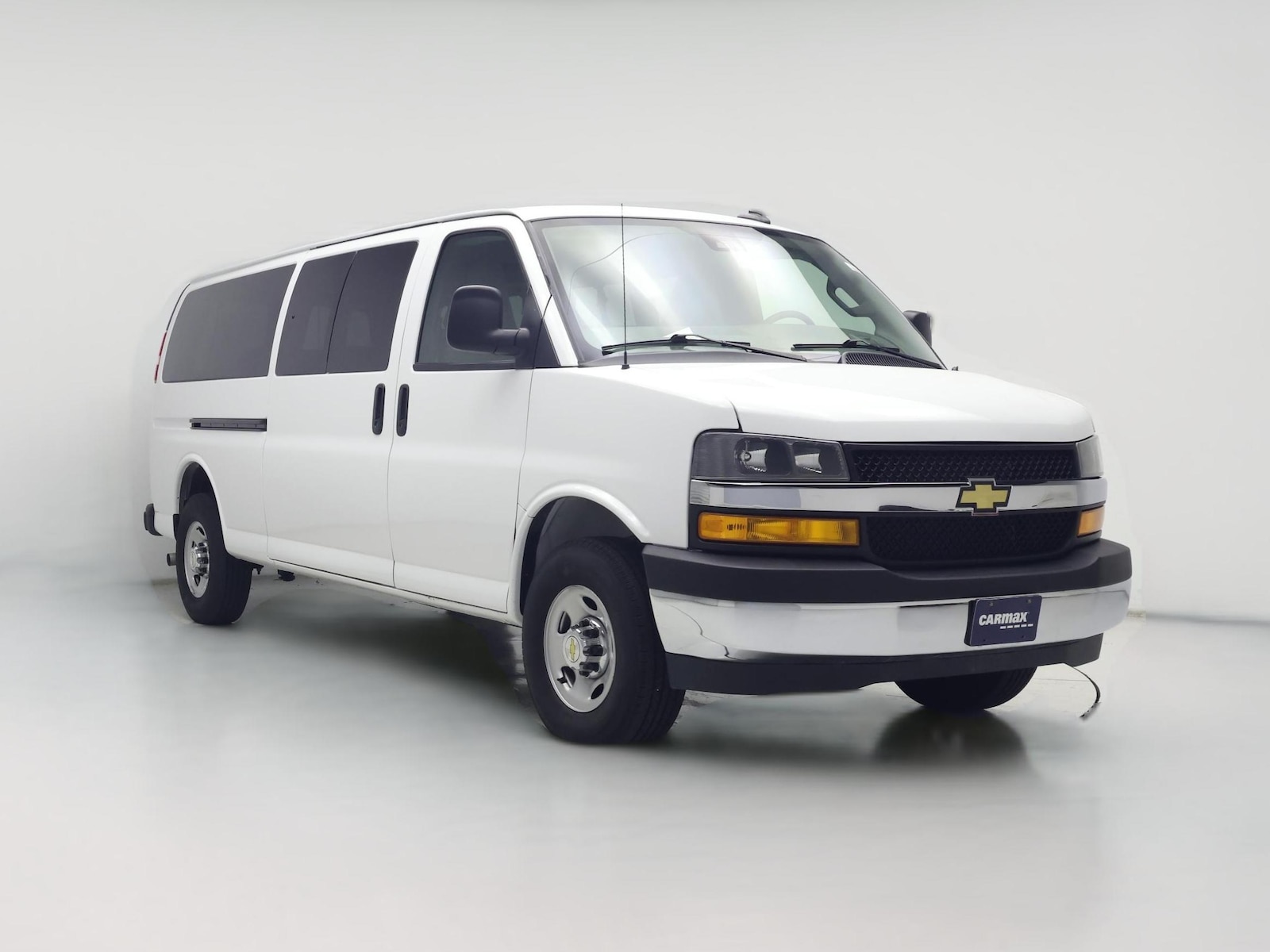 2024 Chevrolet Express Passenger
