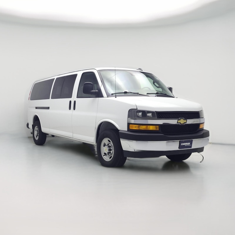 2024 Chevrolet Express 3500 LT