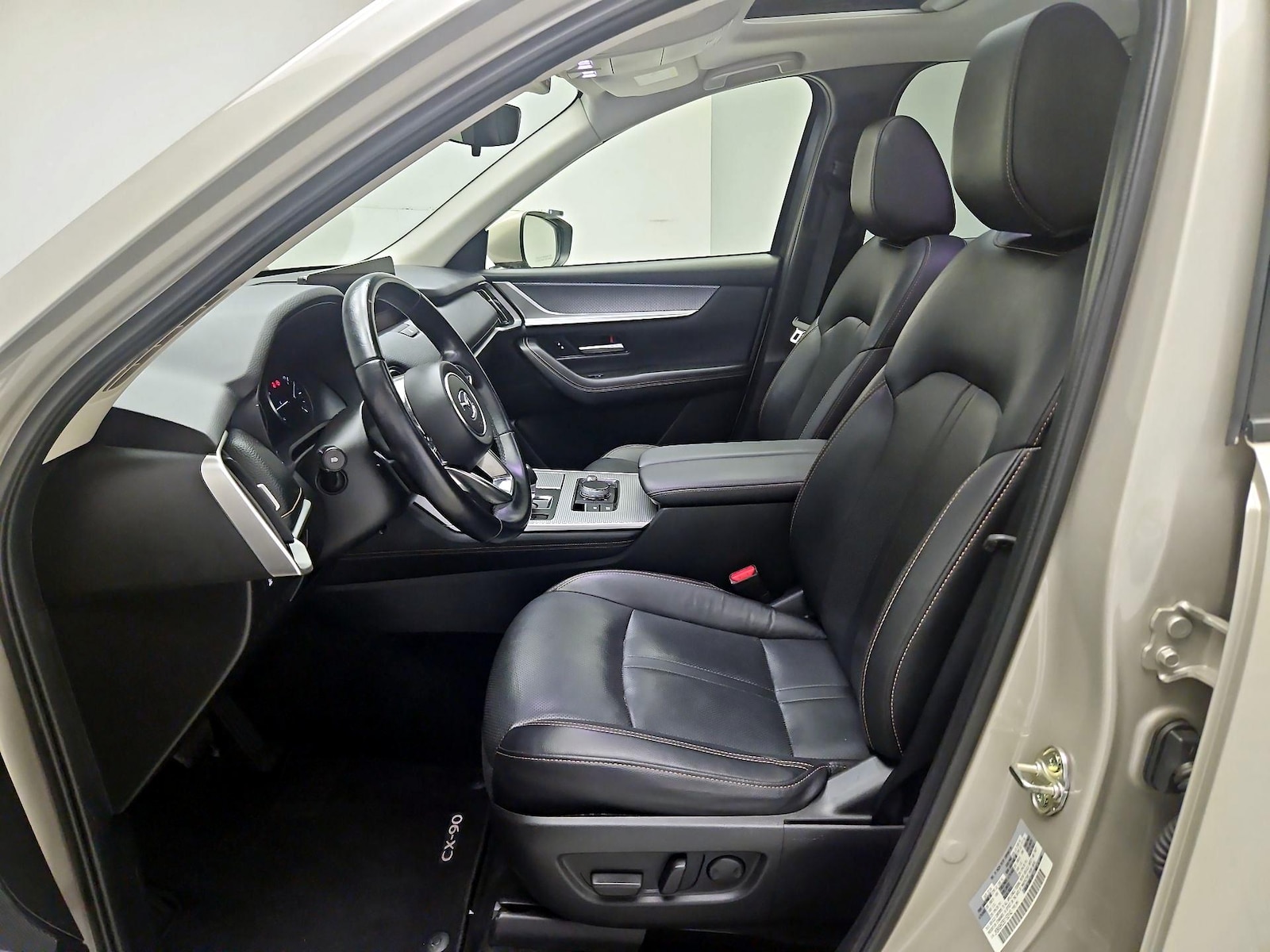 2025 Mazda CX-90 Preferred Package - Photo 12