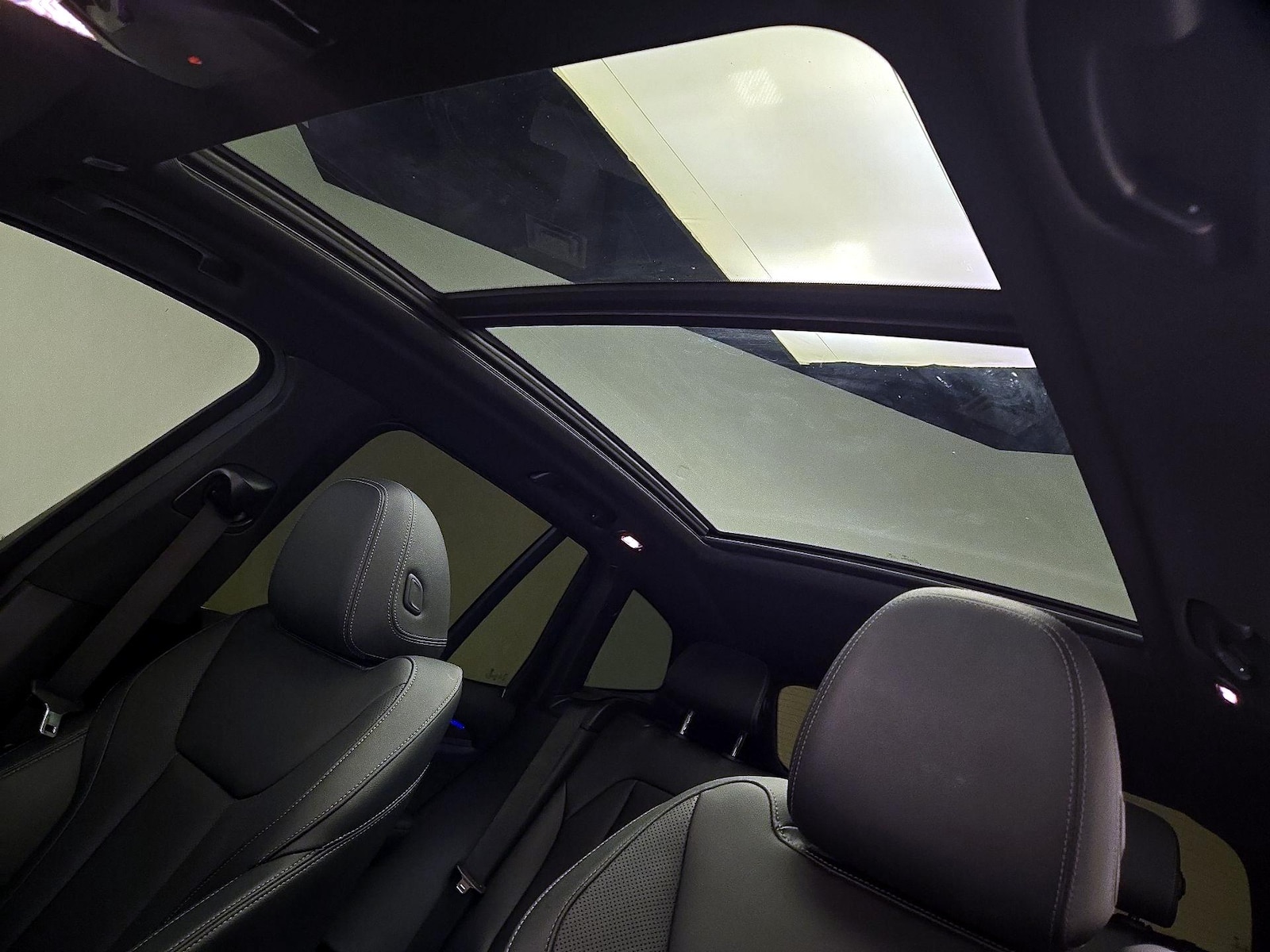 Panoramic Sunroof