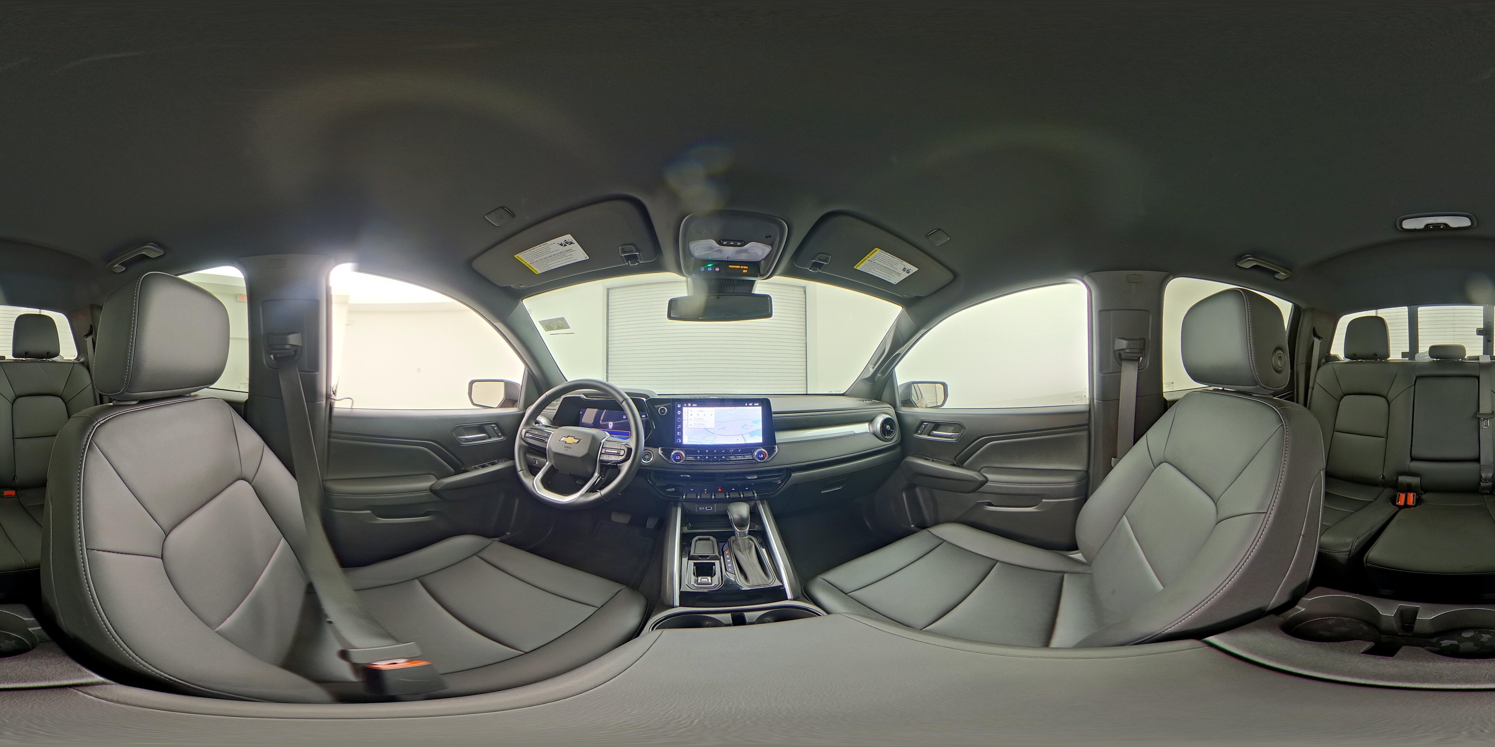 2025 Chevrolet Colorado LT - Photo 25