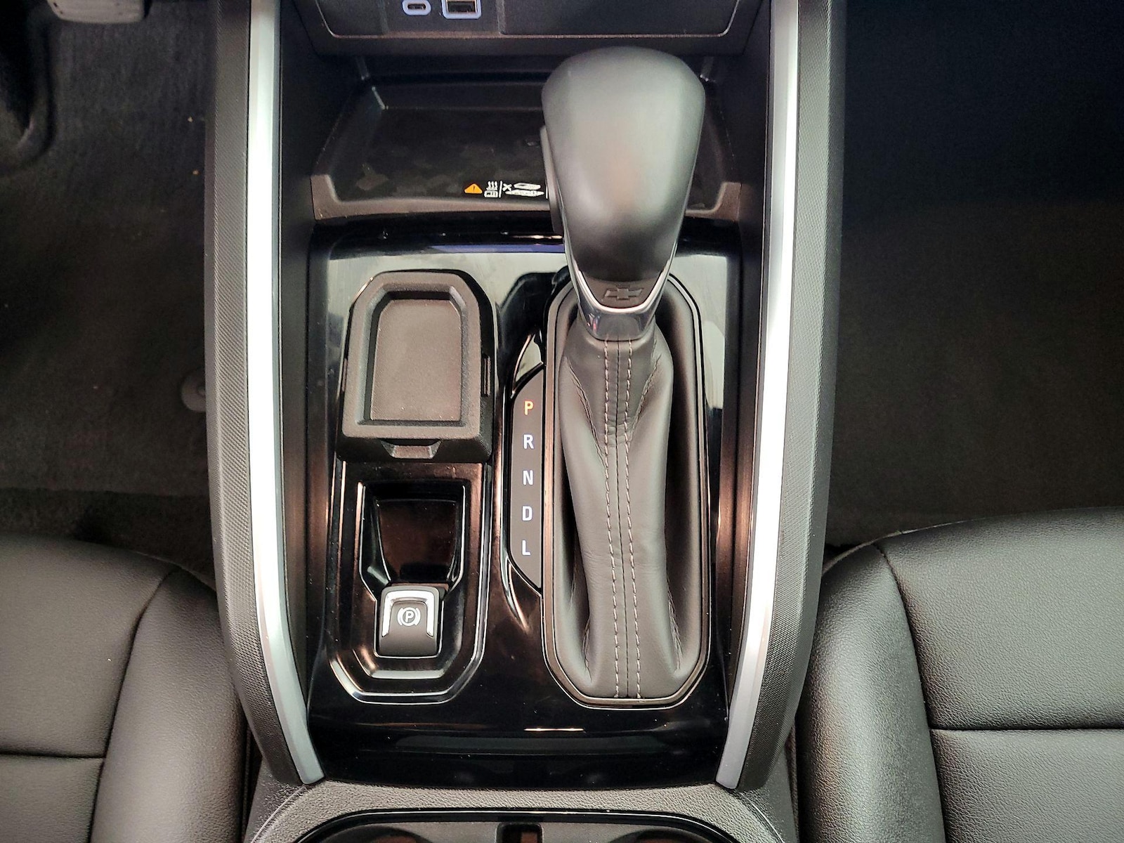 2025 Chevrolet Colorado LT - Photo 19