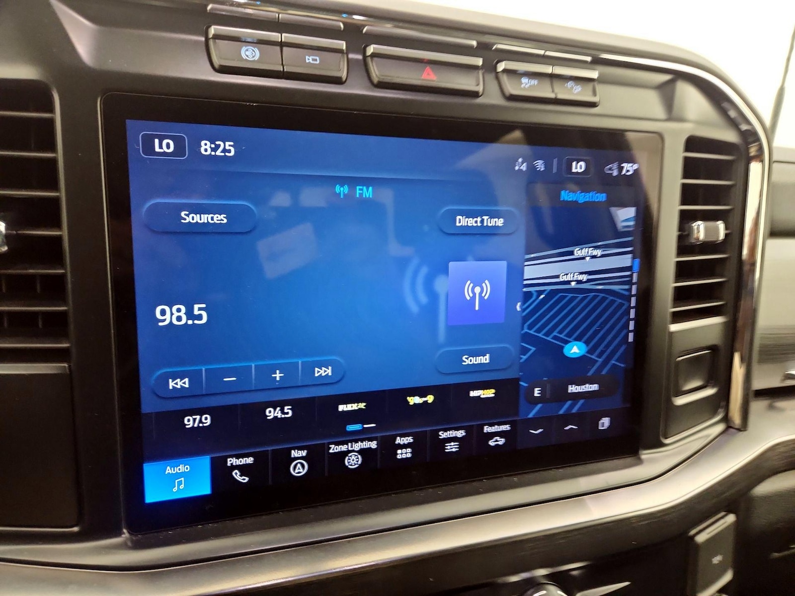 2024 Ford F-350 Super Duty Lariat - Photo 16