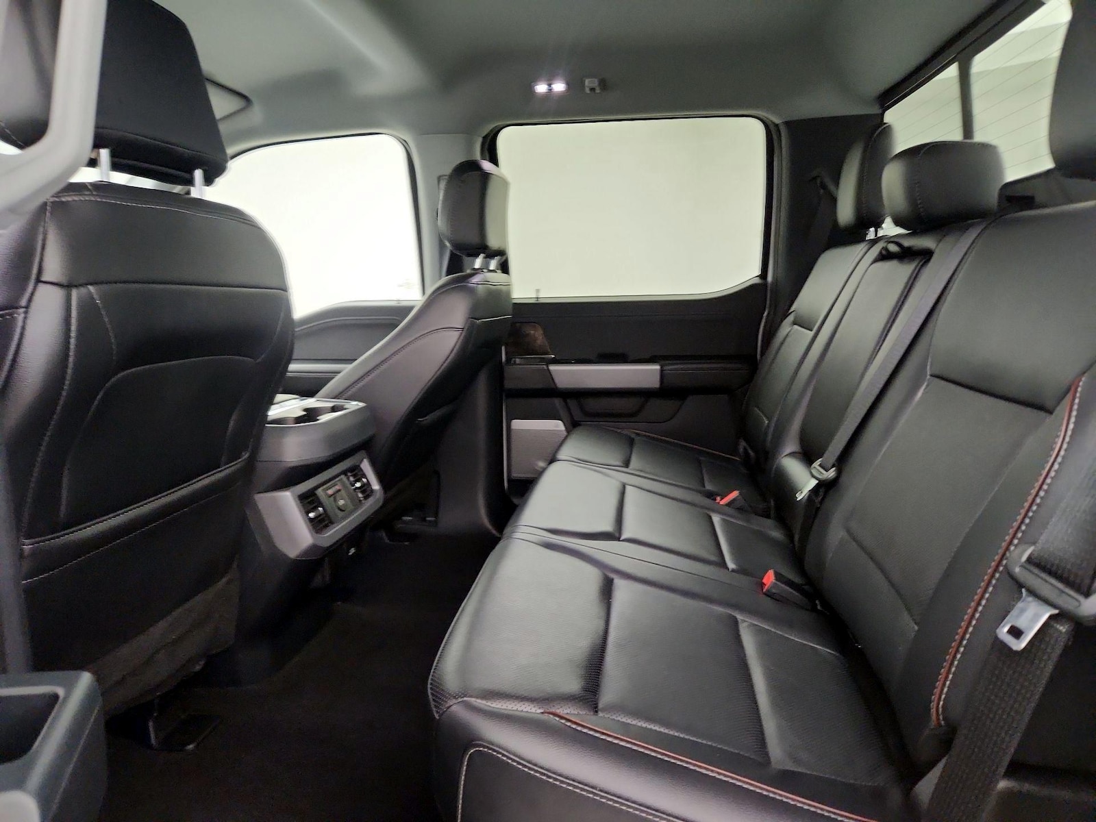 2024 Ford F-350 Super Duty Lariat - Photo 20