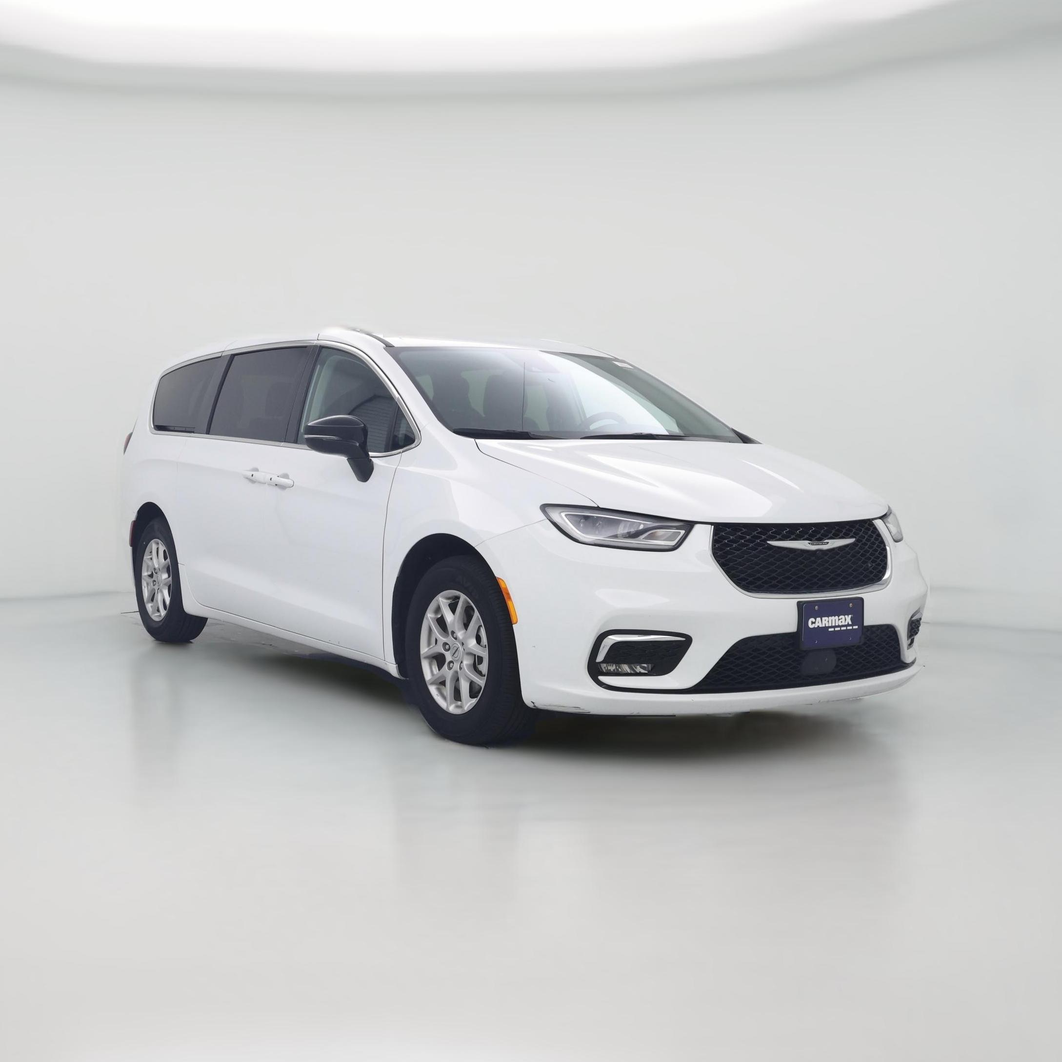Thumbnail: 2024 Chrysler Pacifica - 1