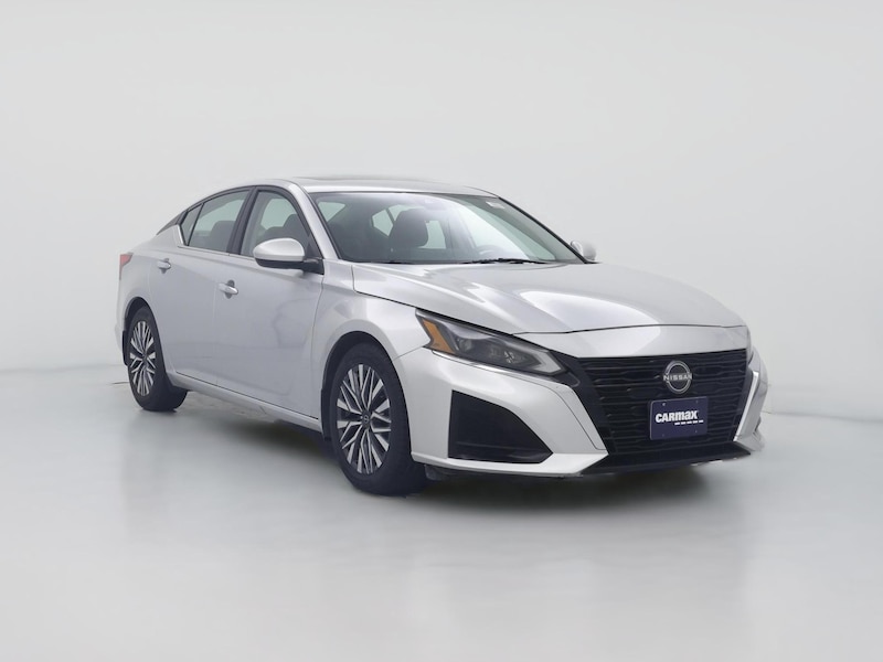 2023 Nissan Altima SV