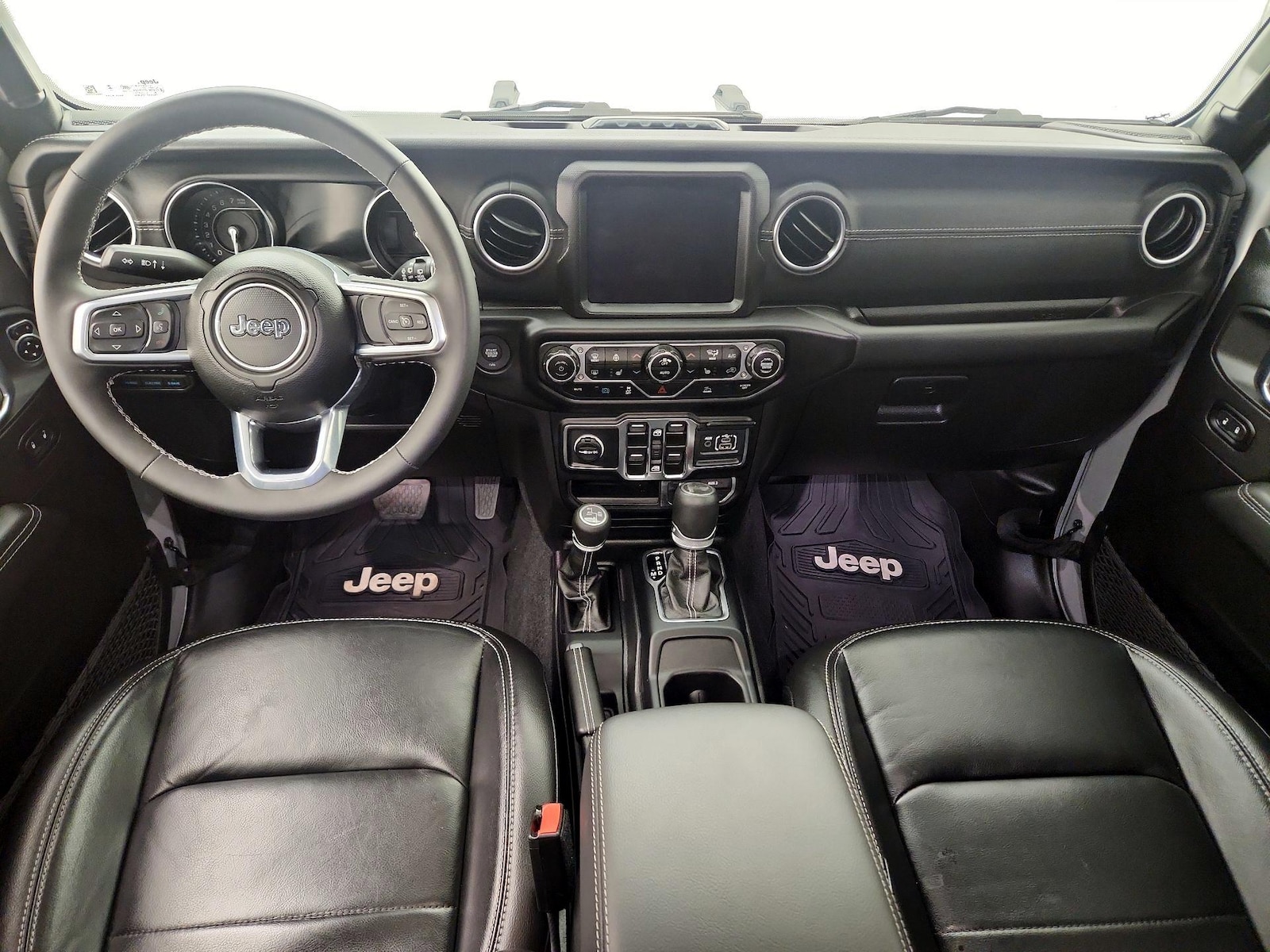 Apple CarPlay® & Android Auto™
