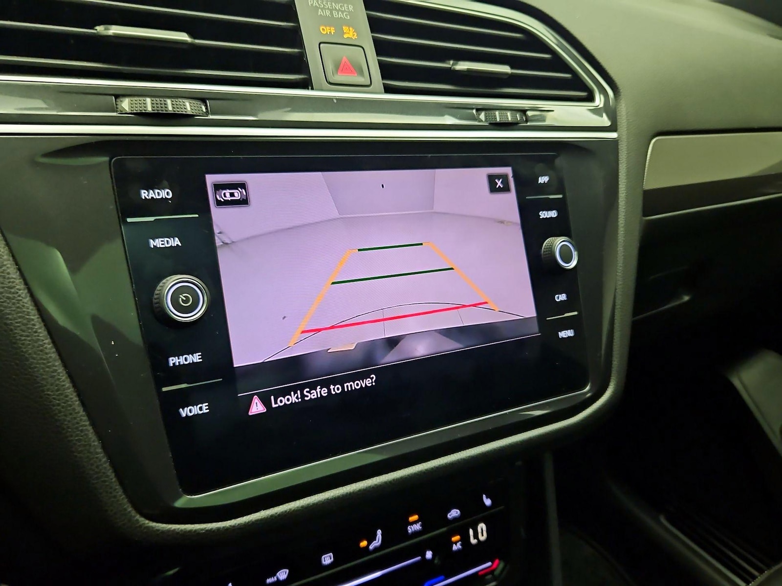 2023 Volkswagen Tiguan SE R-LINE BLACK - Photo 15