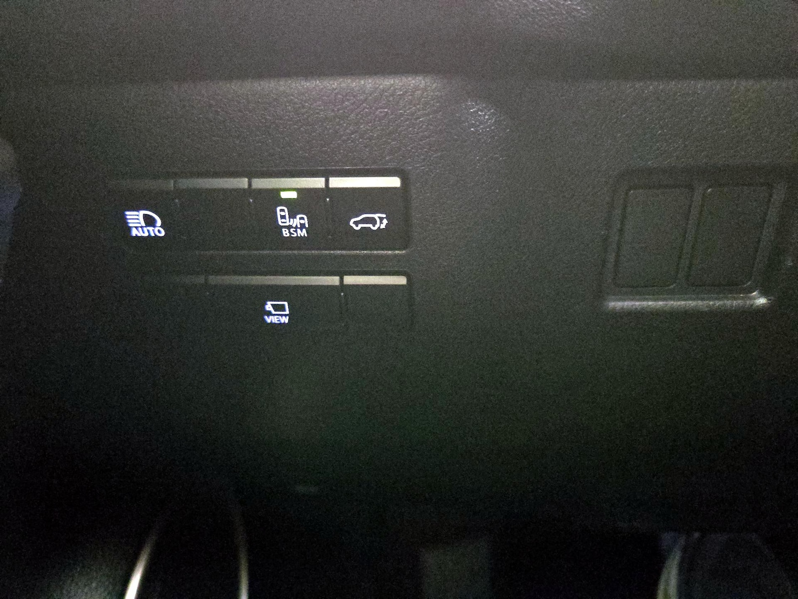 2021 Lexus NX 300 - Photo 14