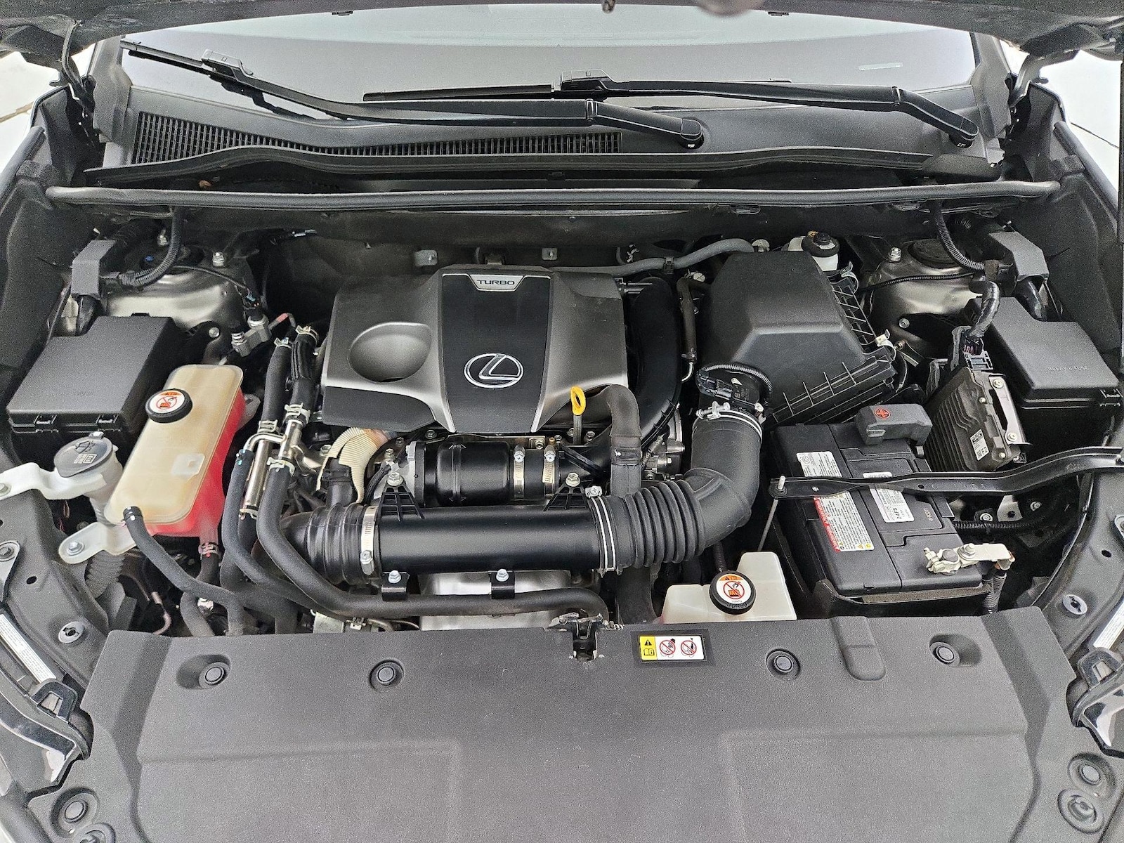 2021 Lexus NX 300 - Photo 24