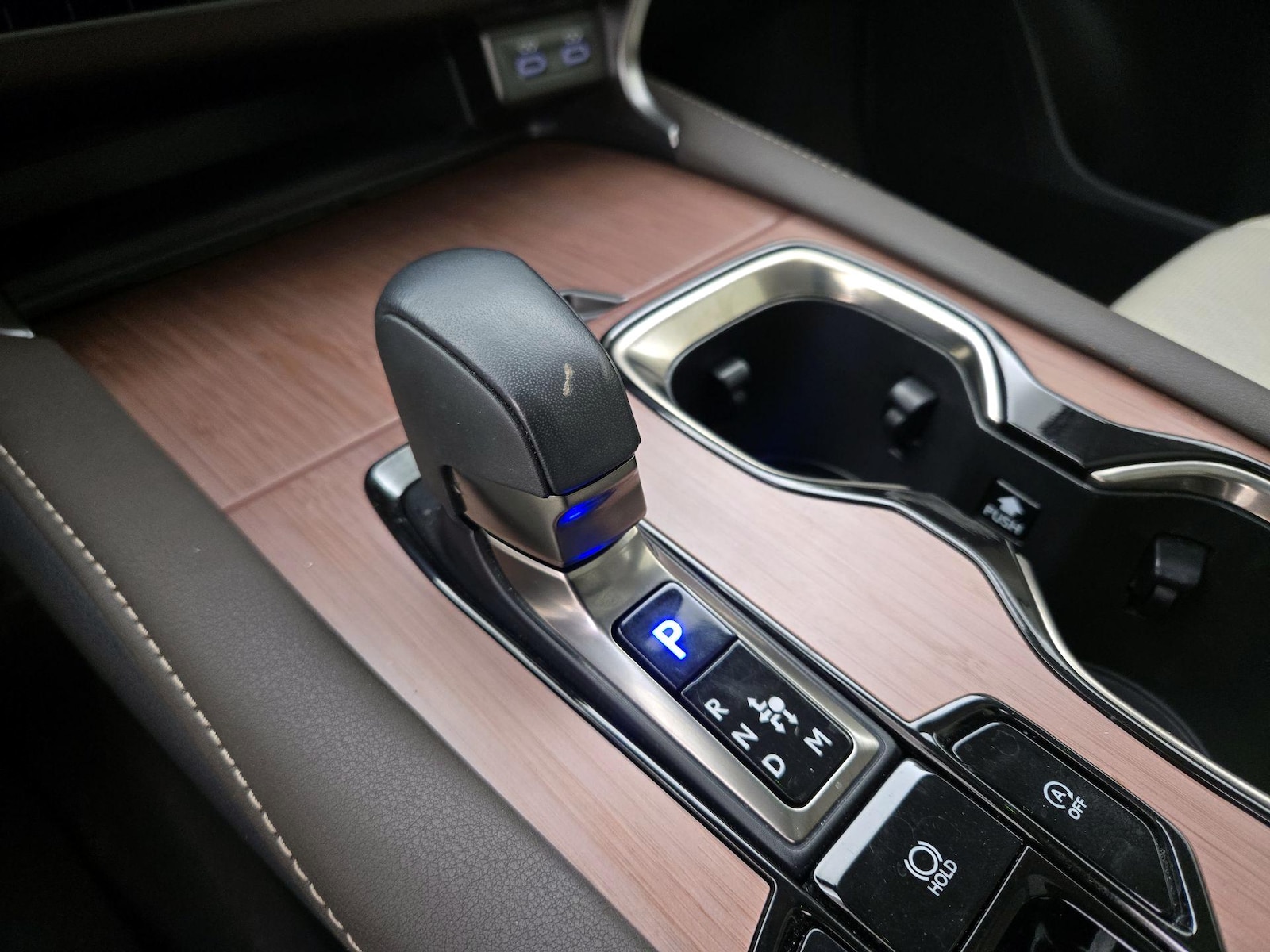 2023 Lexus RX 350 - Photo 18