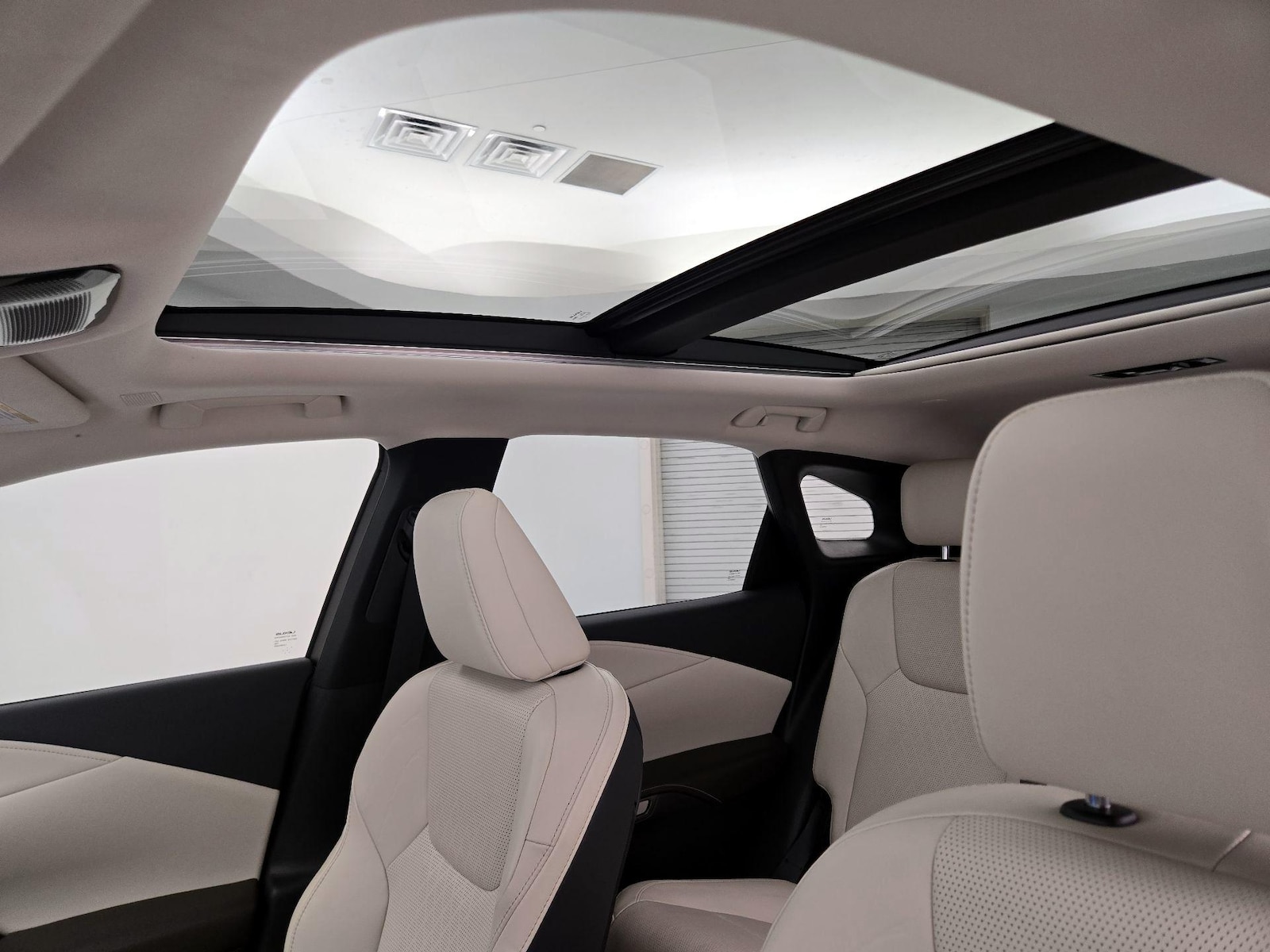 2023 Lexus RX 350 - Photo 20