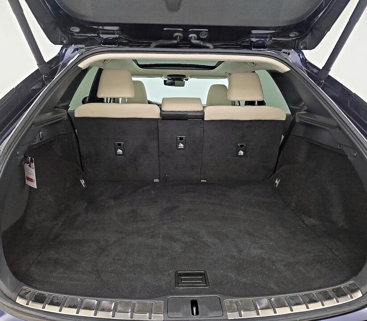 Trunk/Cargo (Seats Up)