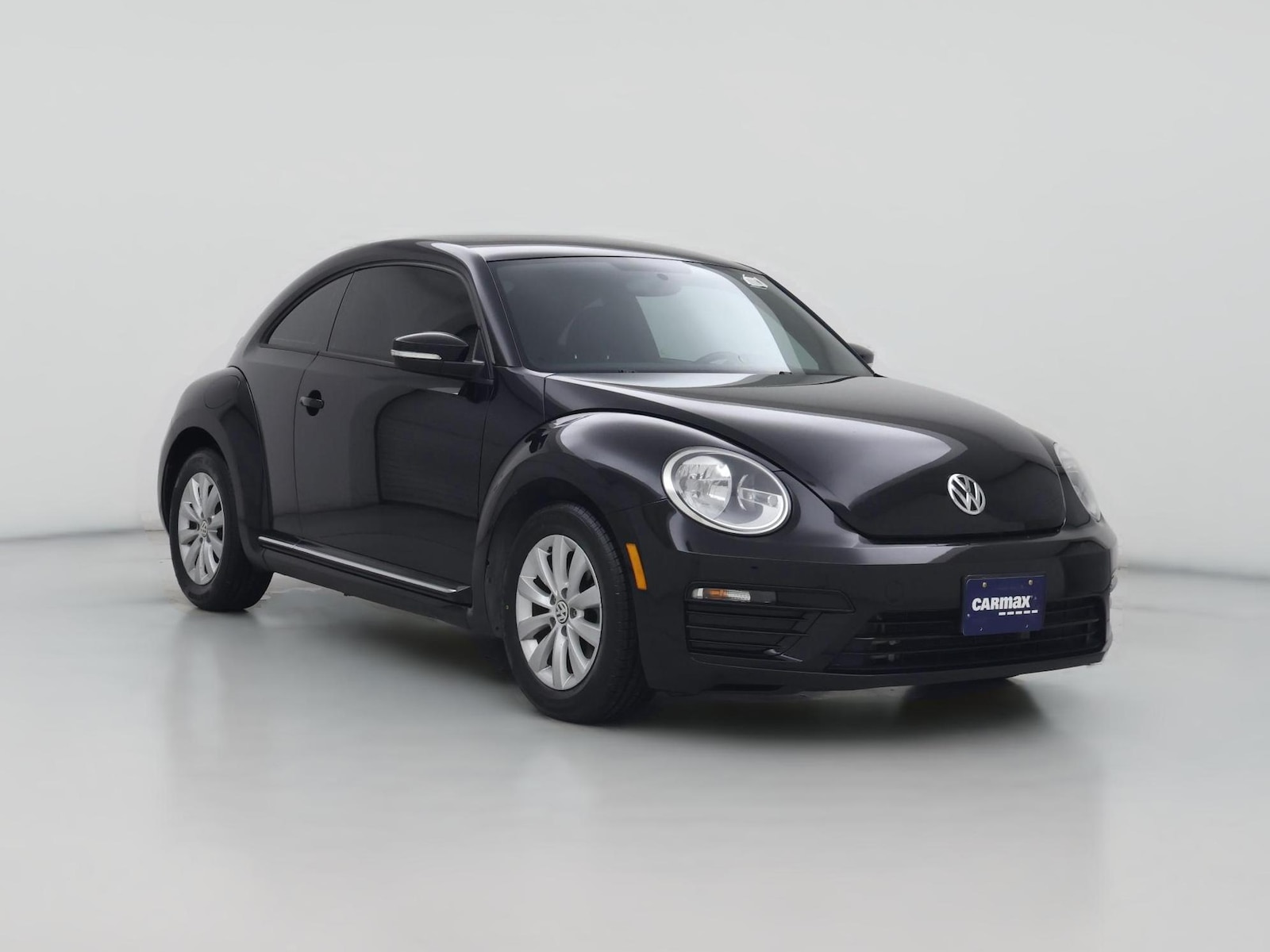 2019 Volkswagen Beetle S - Photo 1