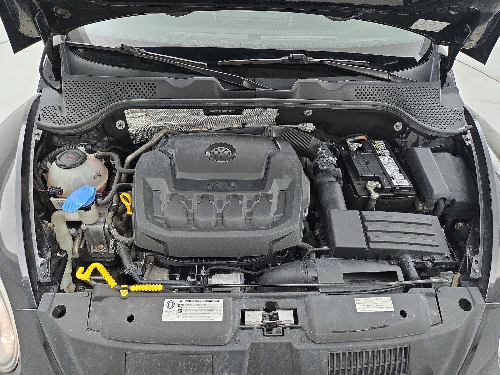 2019 Volkswagen Beetle S - Photo 23