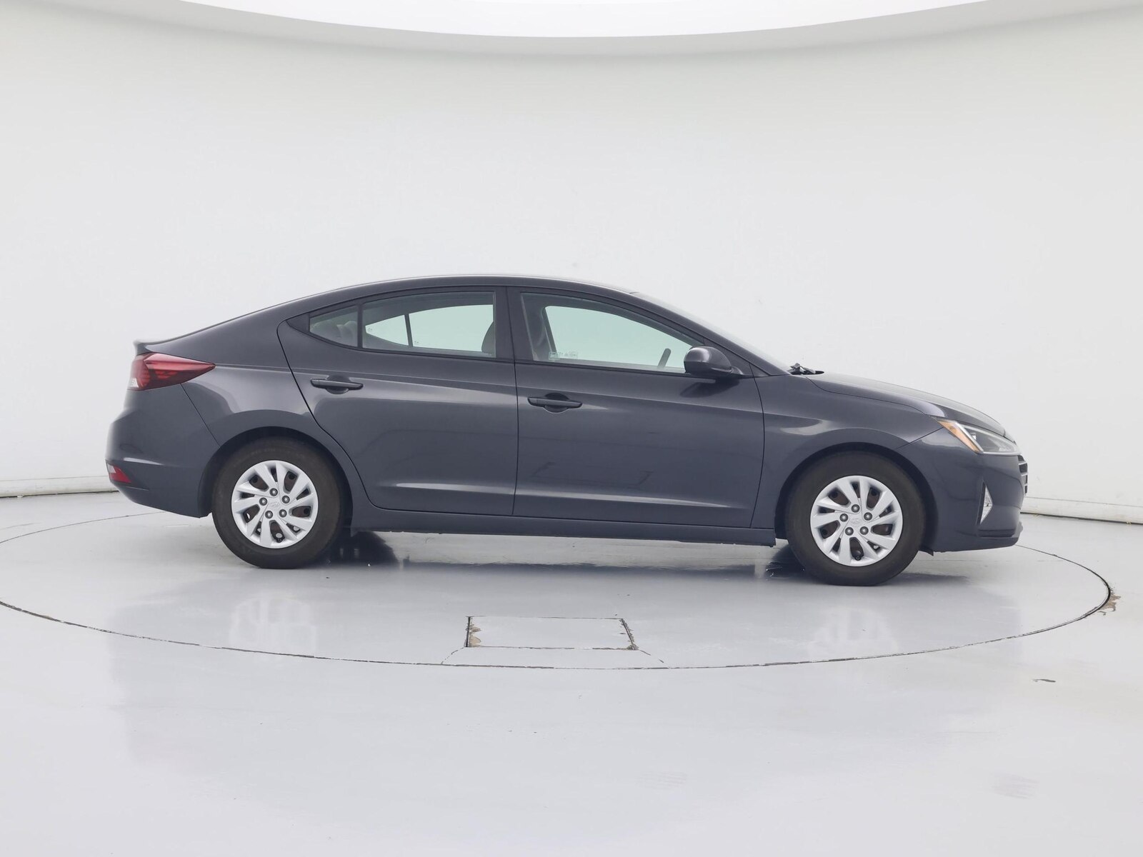 2020 Hyundai Elantra SE - Photo 8