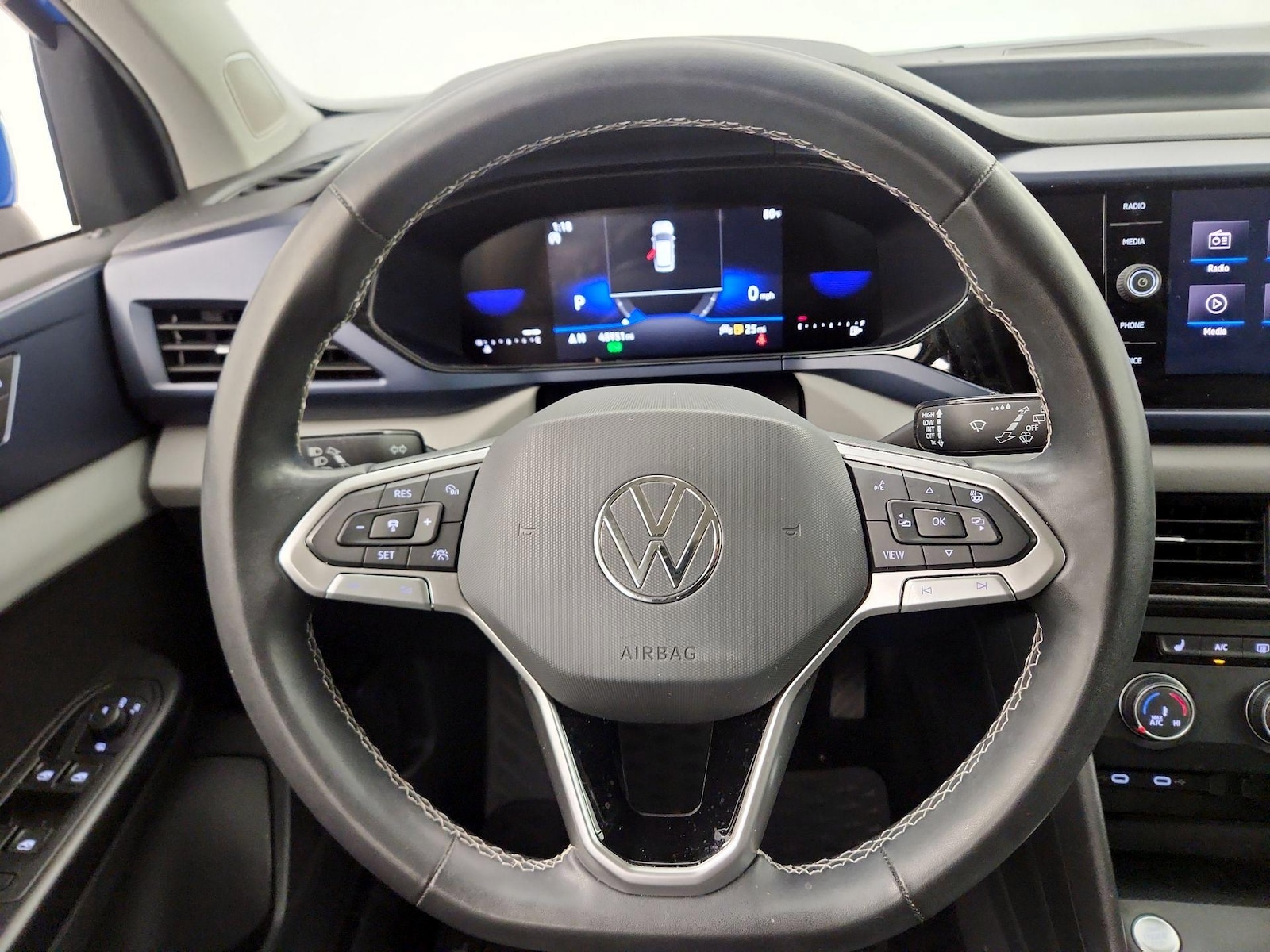 2022 Volkswagen Taos SE - Photo 11
