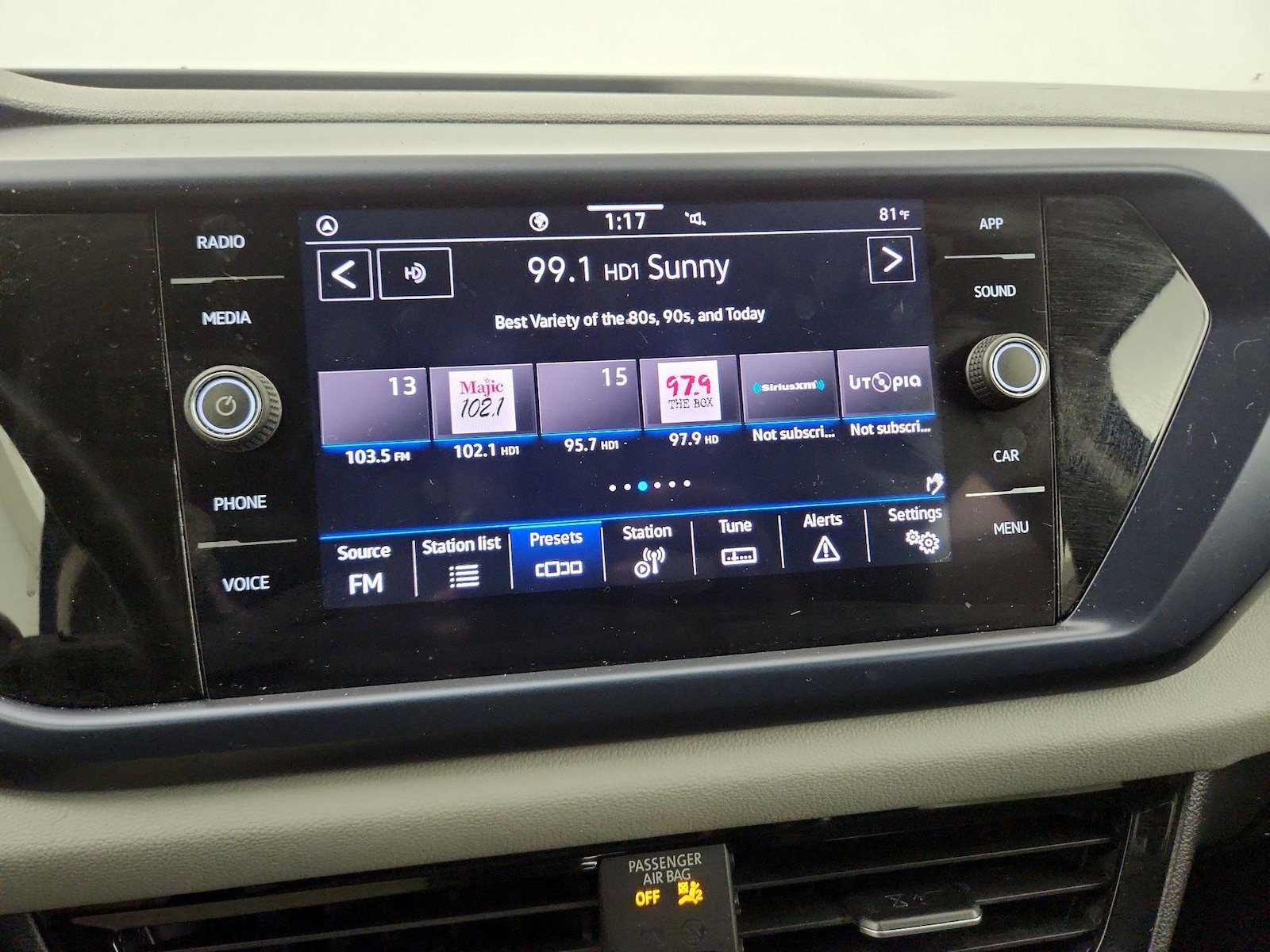 2022 Volkswagen Taos SE - Photo 16