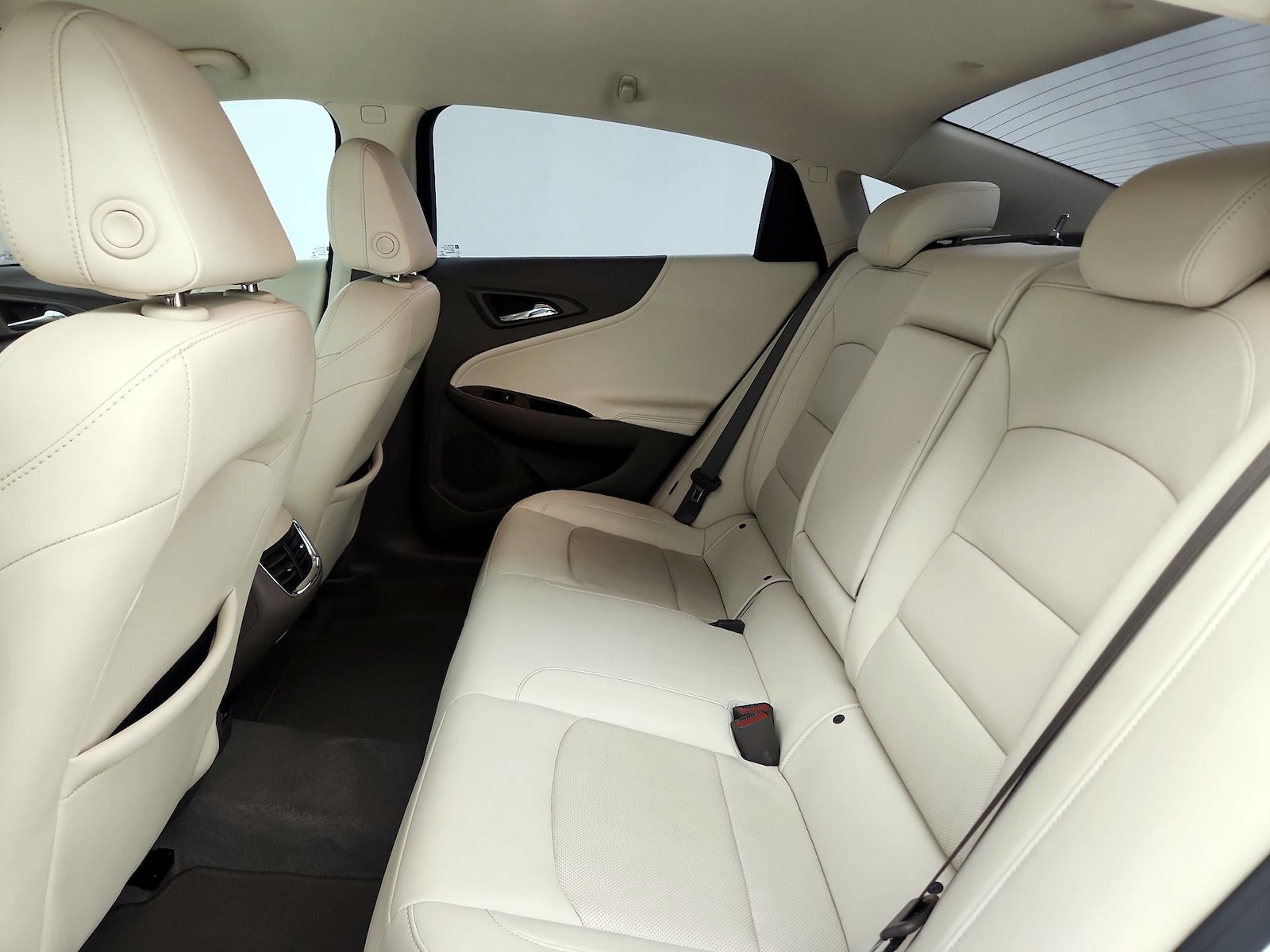 2024 Chevrolet Malibu 2LT - Photo 17