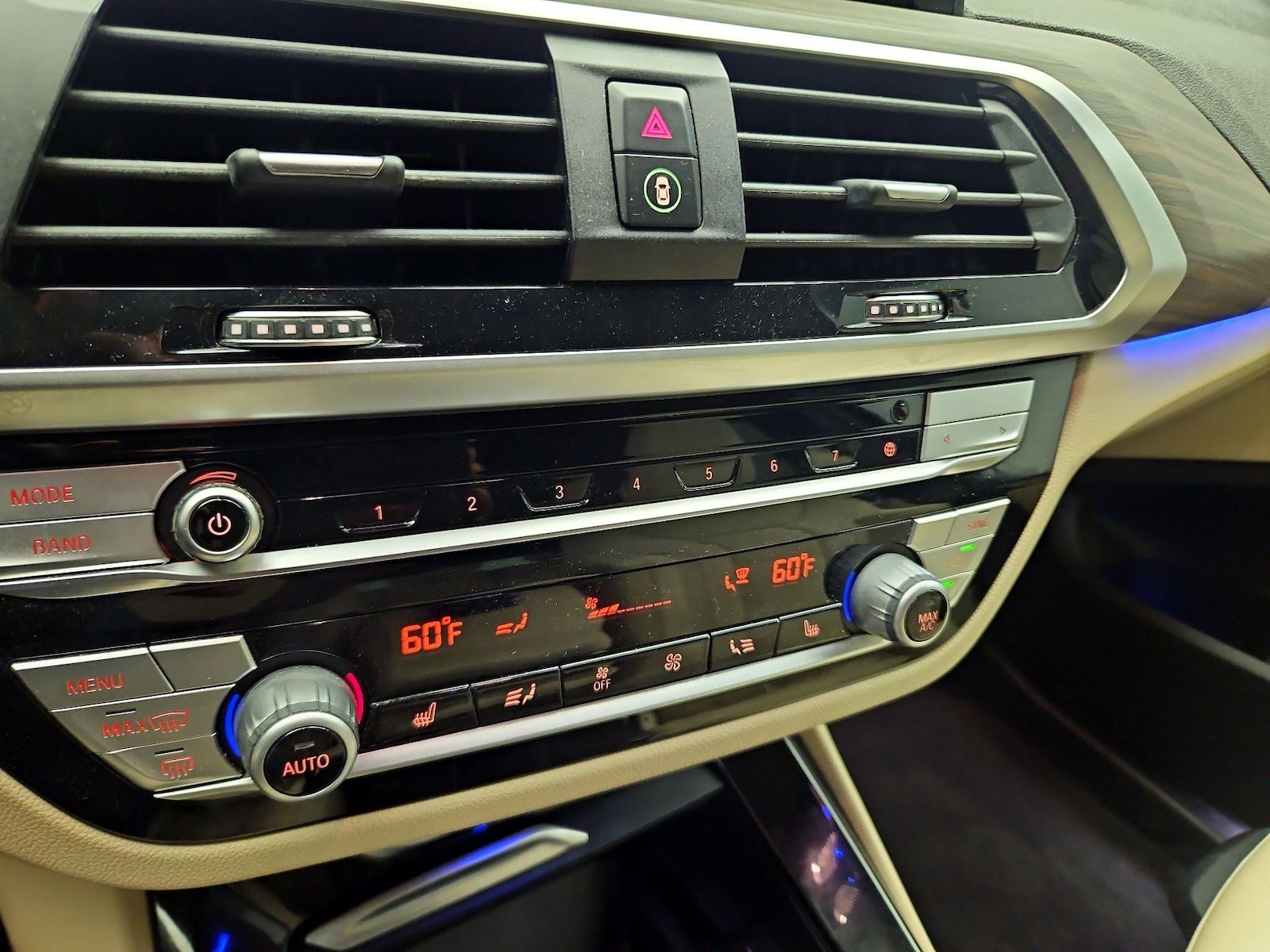 2020 BMW X3 30i - Photo 18