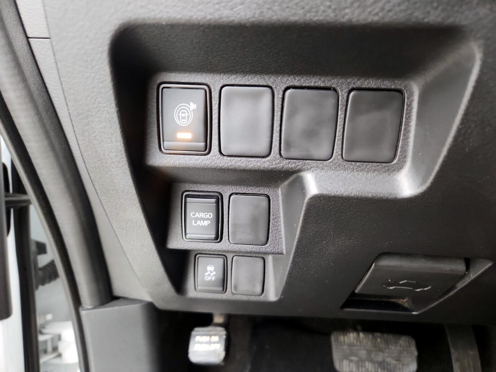 2022 Nissan Frontier SV, photo 14