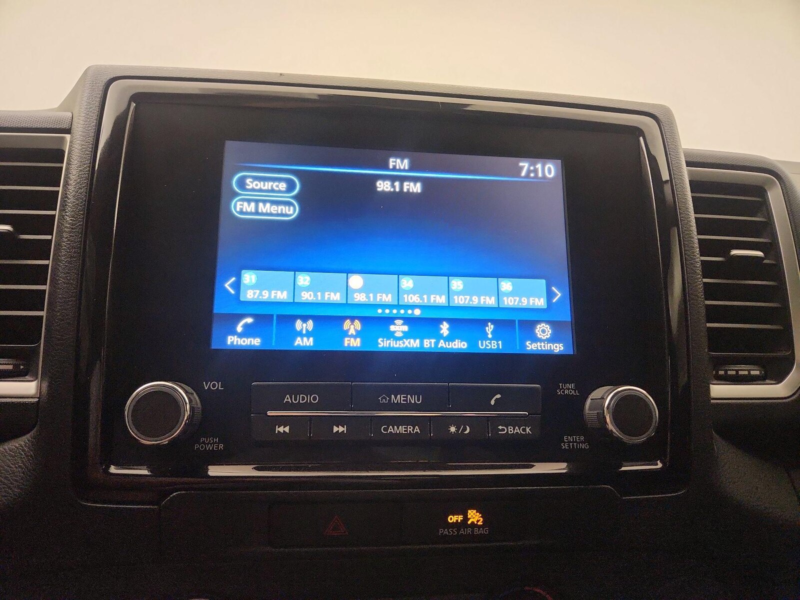 2022 Nissan Frontier SV, photo 16