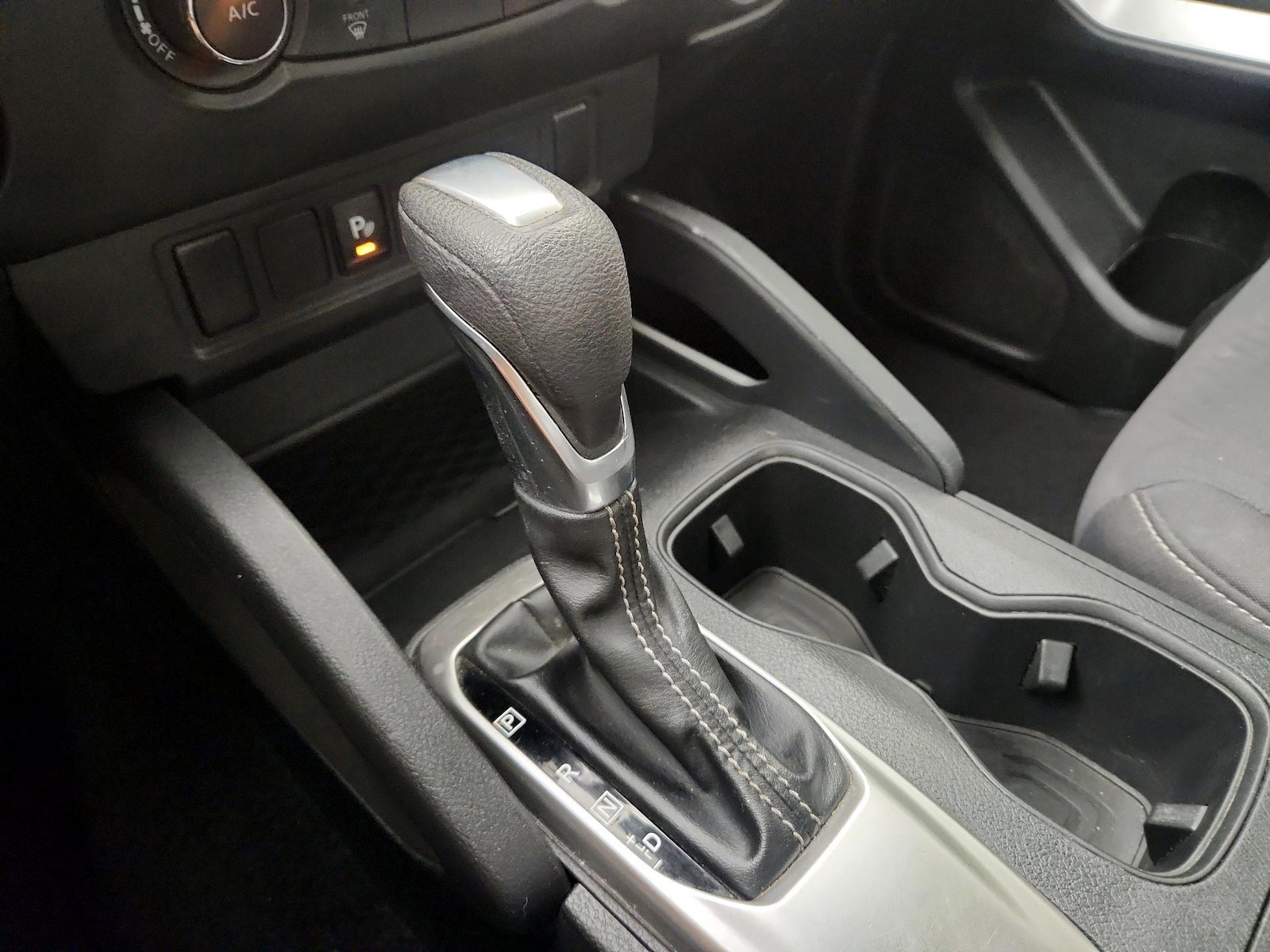 2022 Nissan Frontier SV, photo 18
