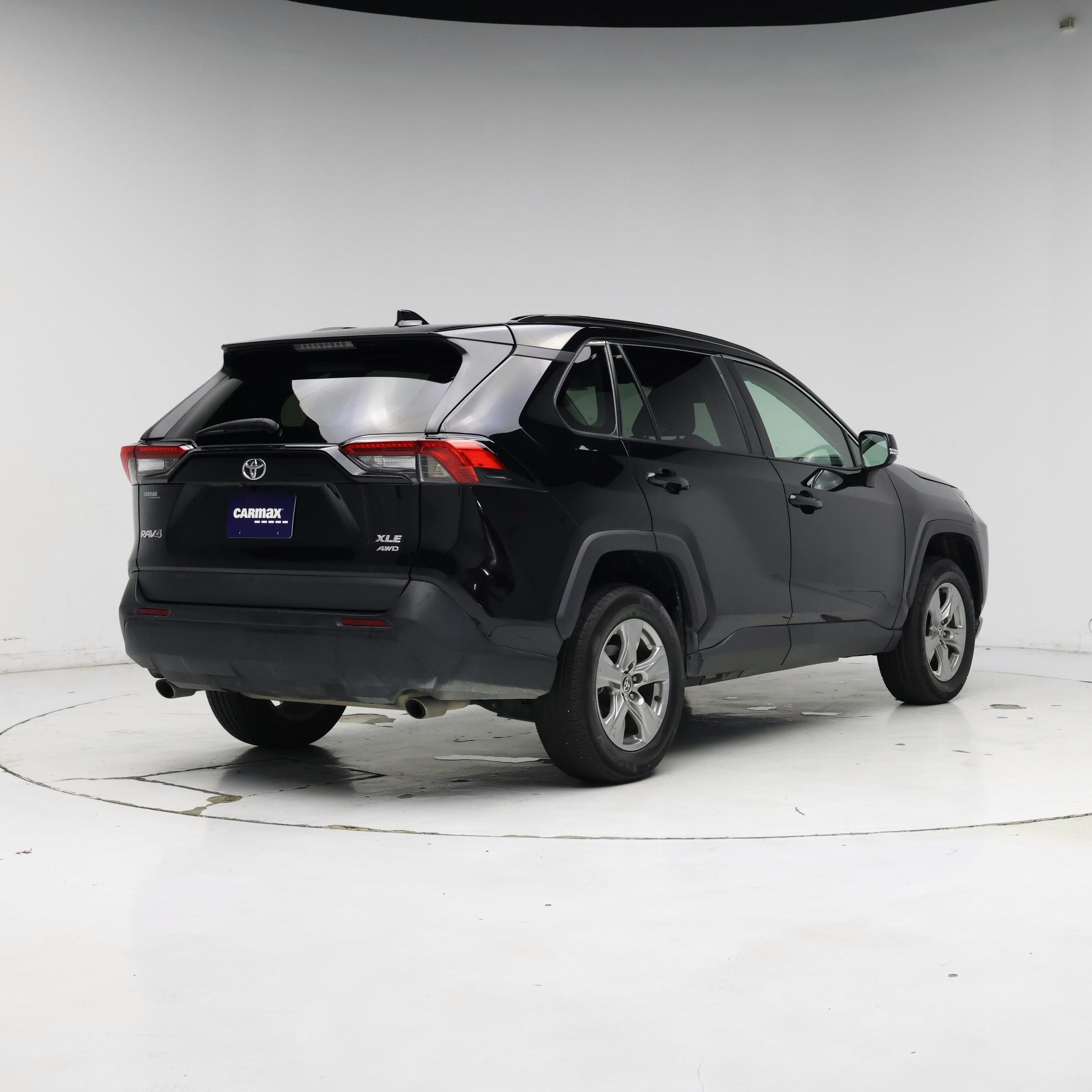 Thumbnail: 2024 Toyota RAV4 - 8