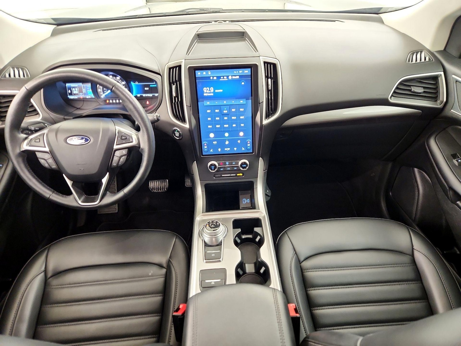 2024 Ford Edge SEL - Photo 10